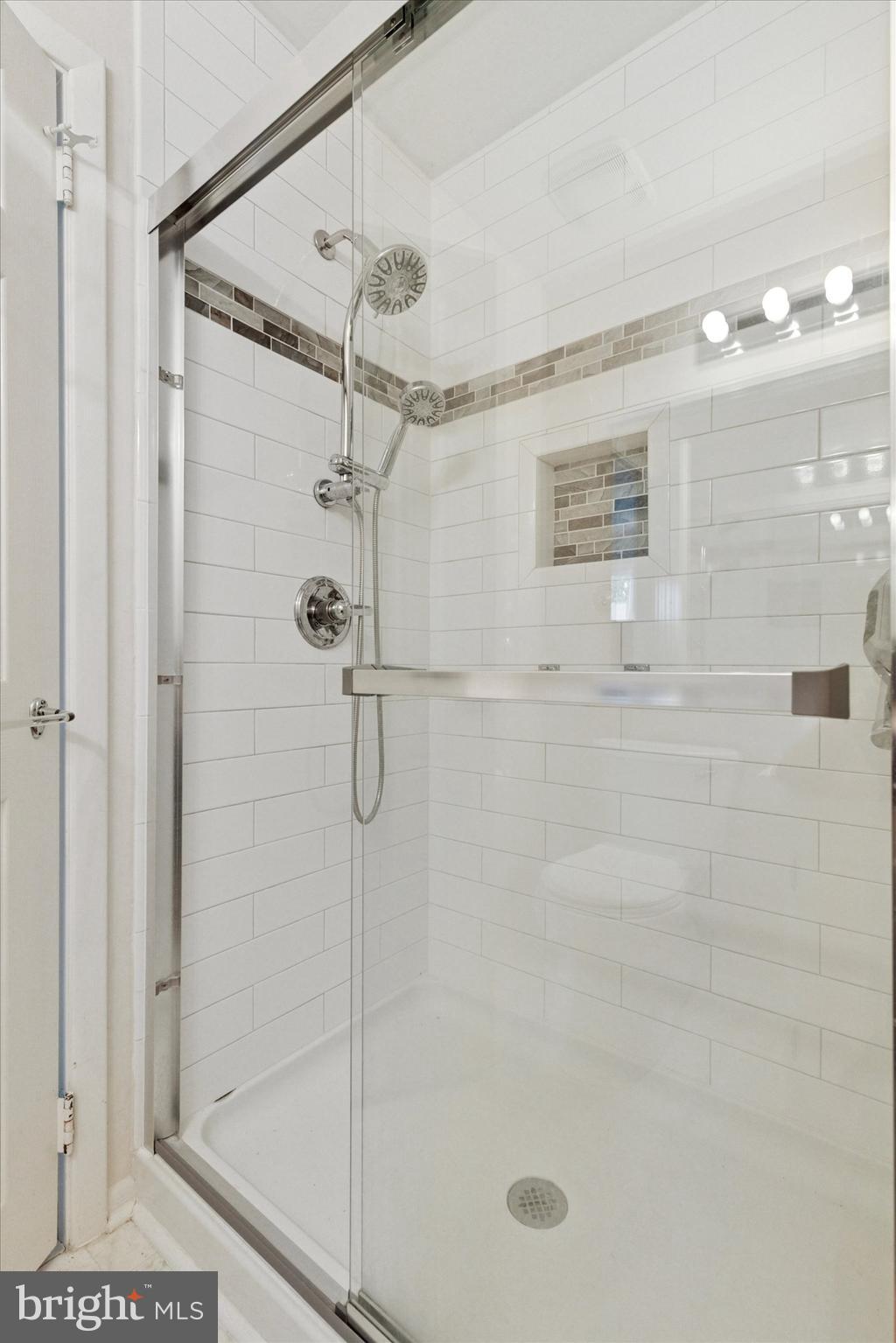 BIRCHWOOD - Residential