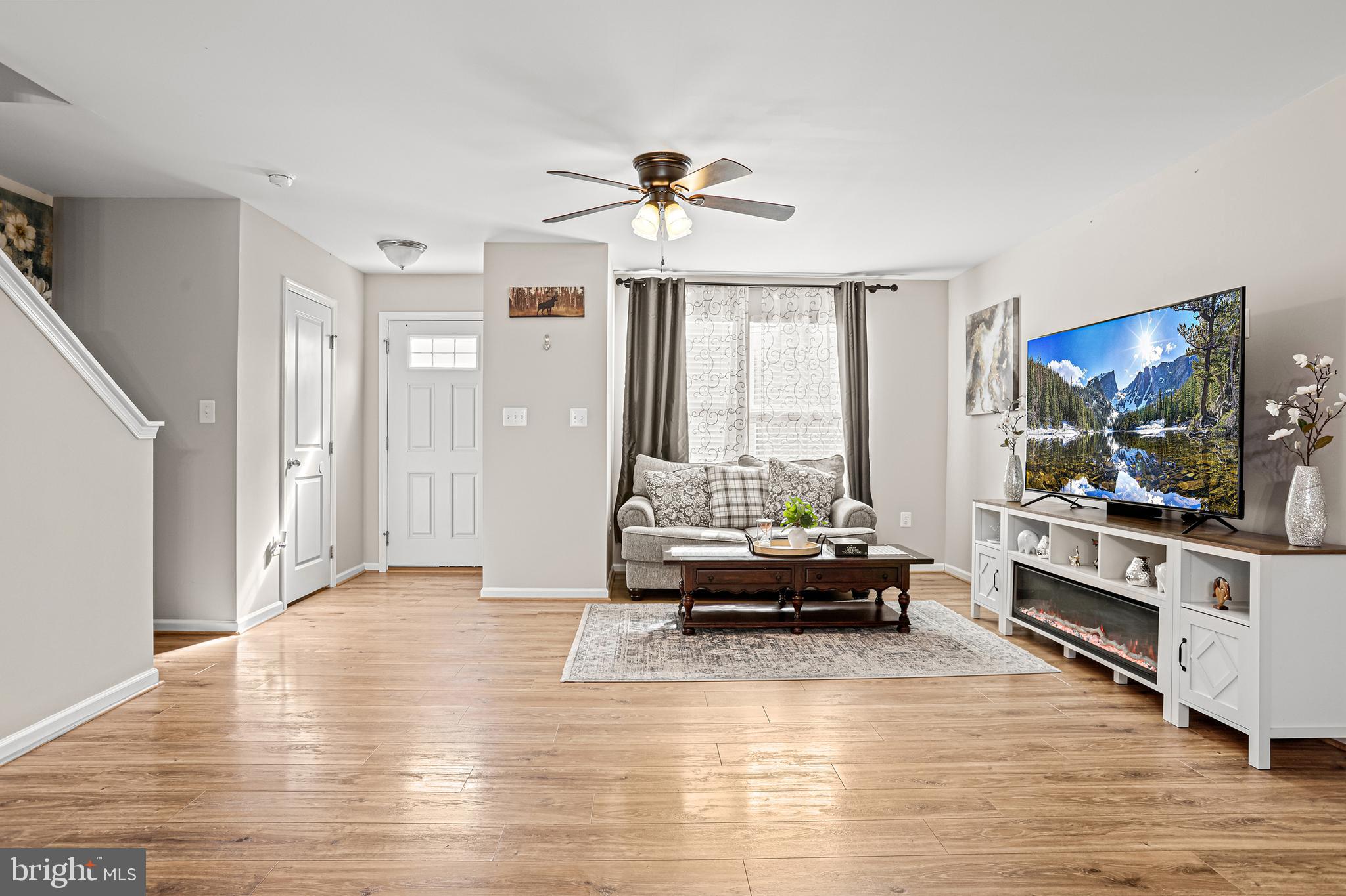 18026 LAKEFORD DRIVE