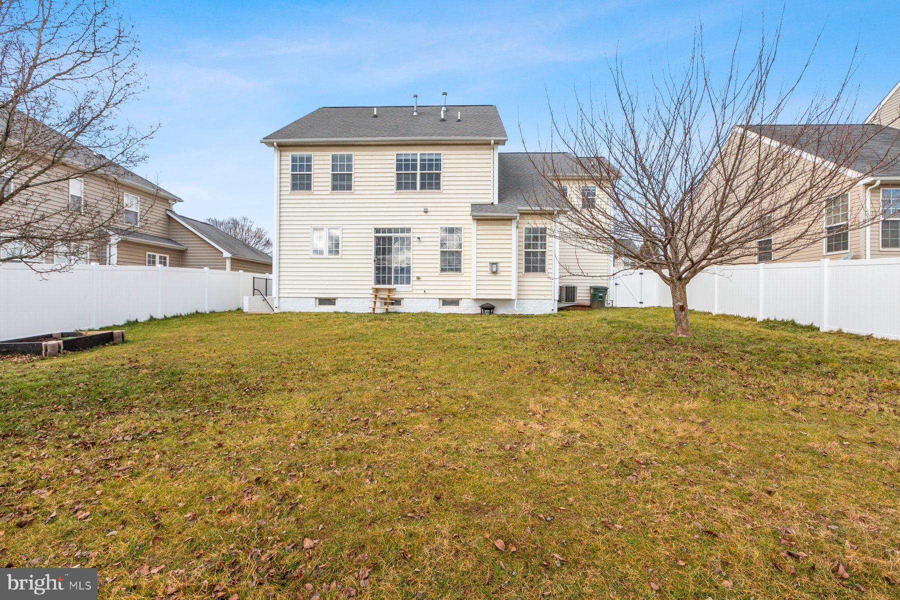 TUSCARORA CREEK - Residential