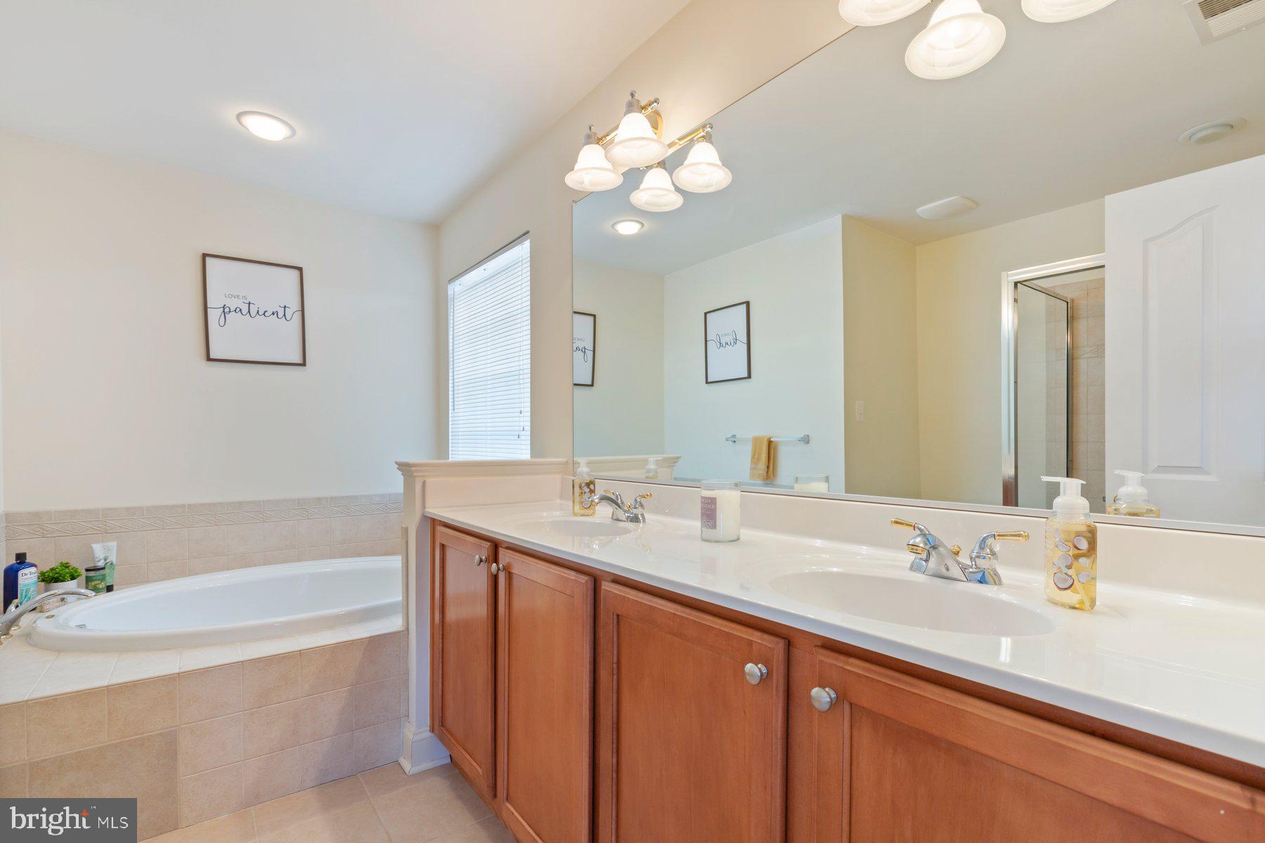 TUSCARORA CREEK - Residential