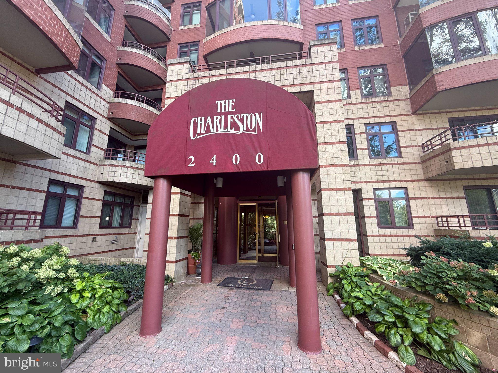 2400 N CLARENDON BOULEVARD 607
