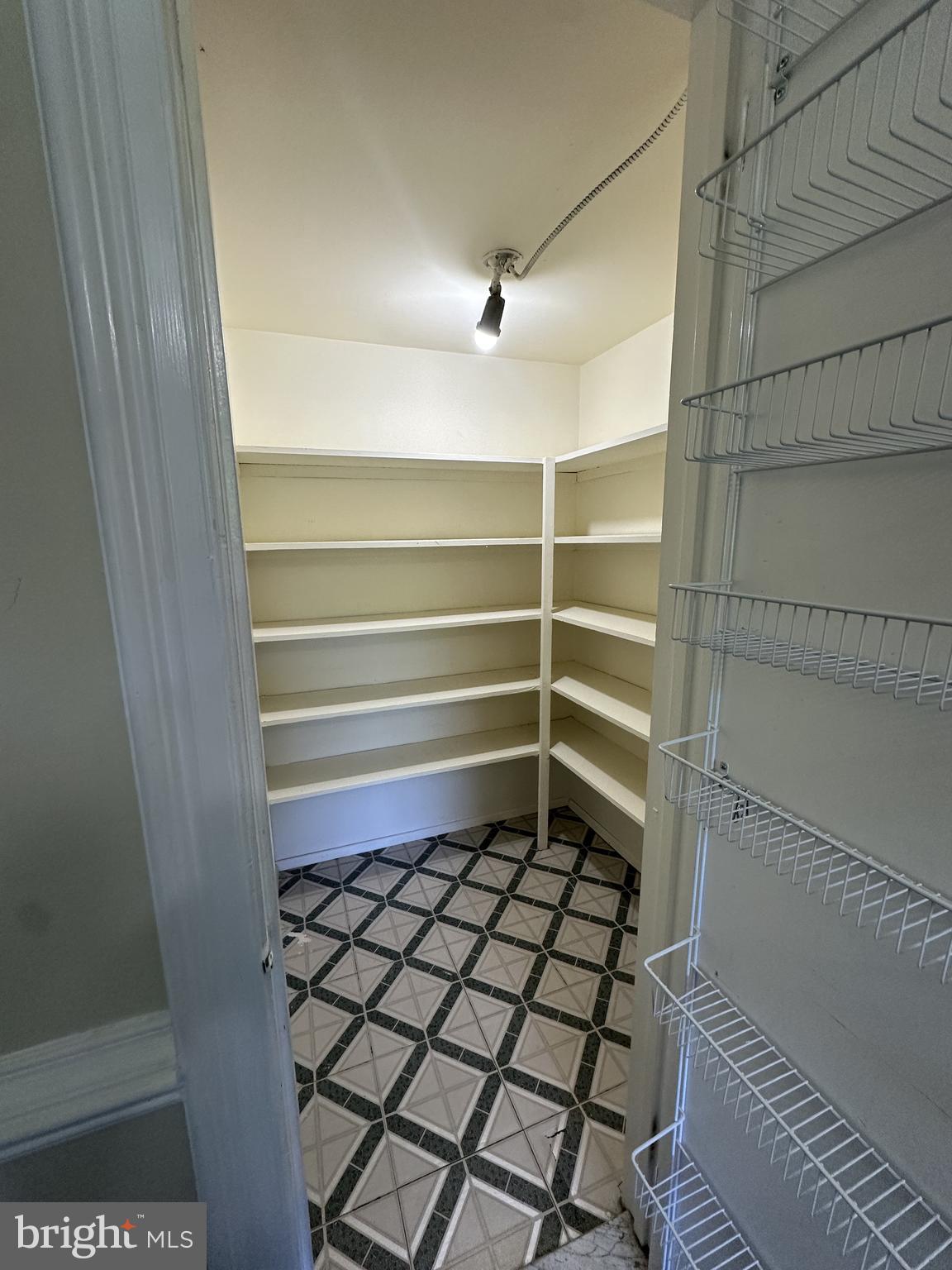 DALE CITY - Residential Lease