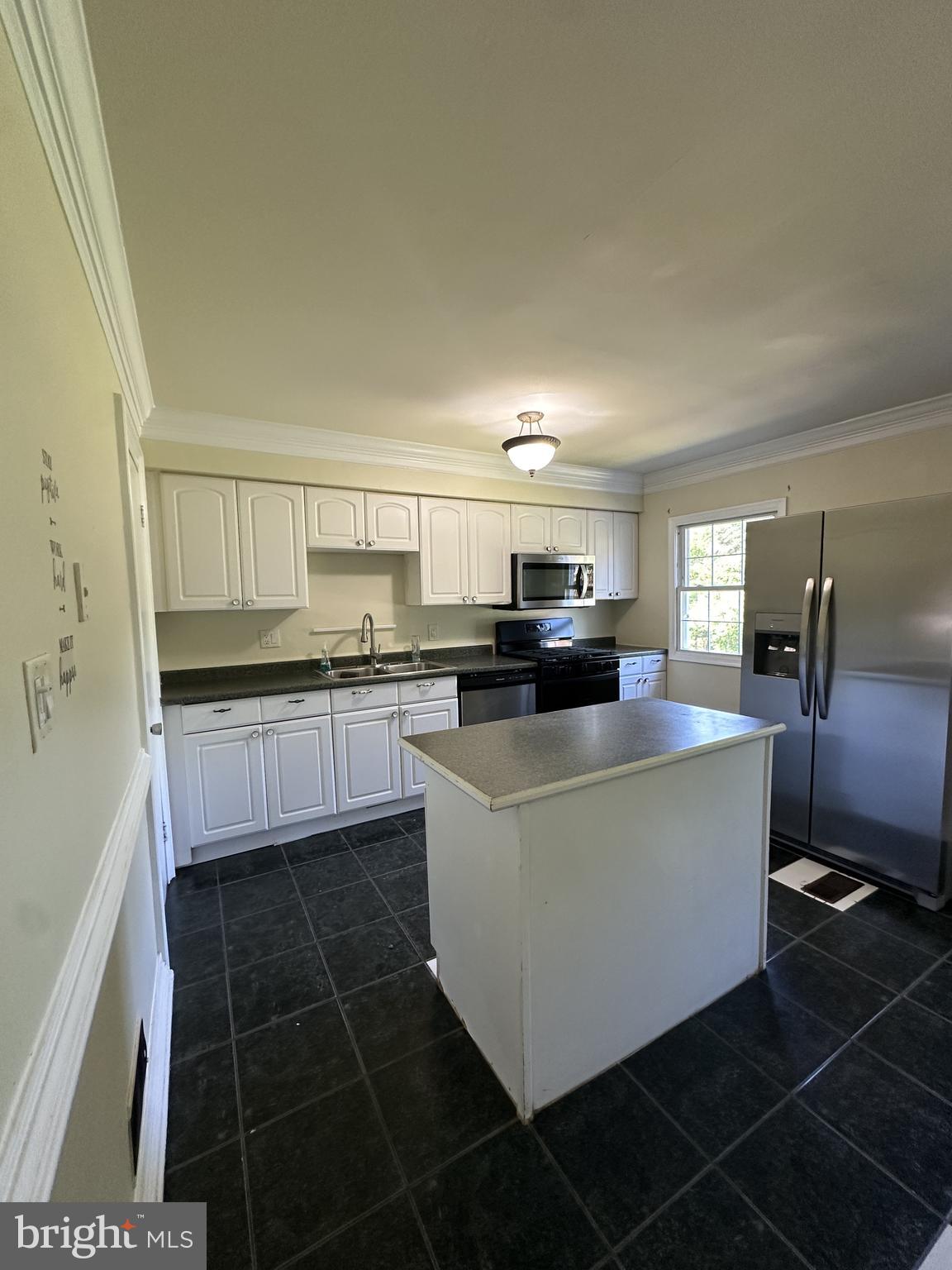 DALE CITY - Residential Lease