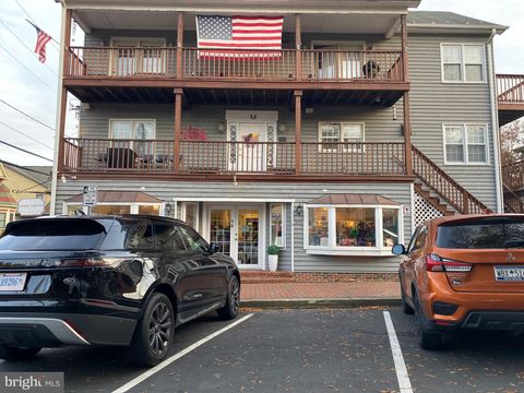 199 UNION STREET OCCOQUAN VA 22125
