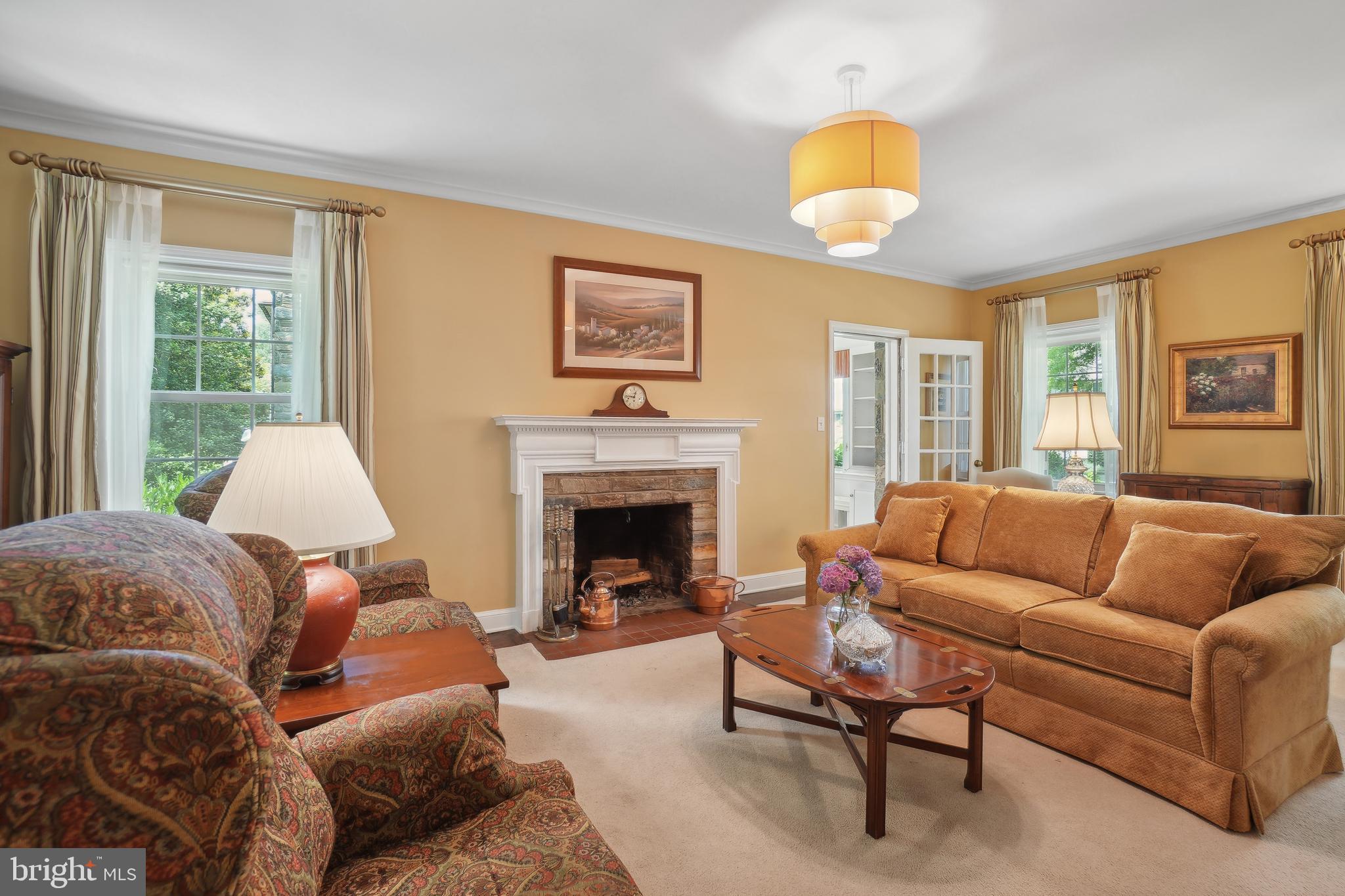 SPRING VALLEY - Residential