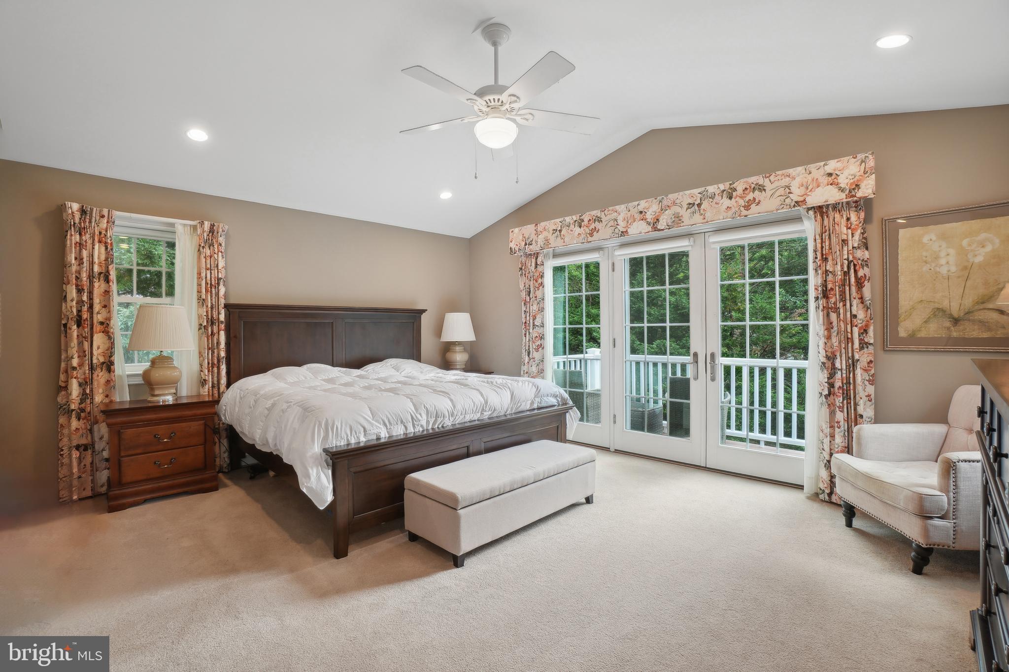 SPRING VALLEY - Residential