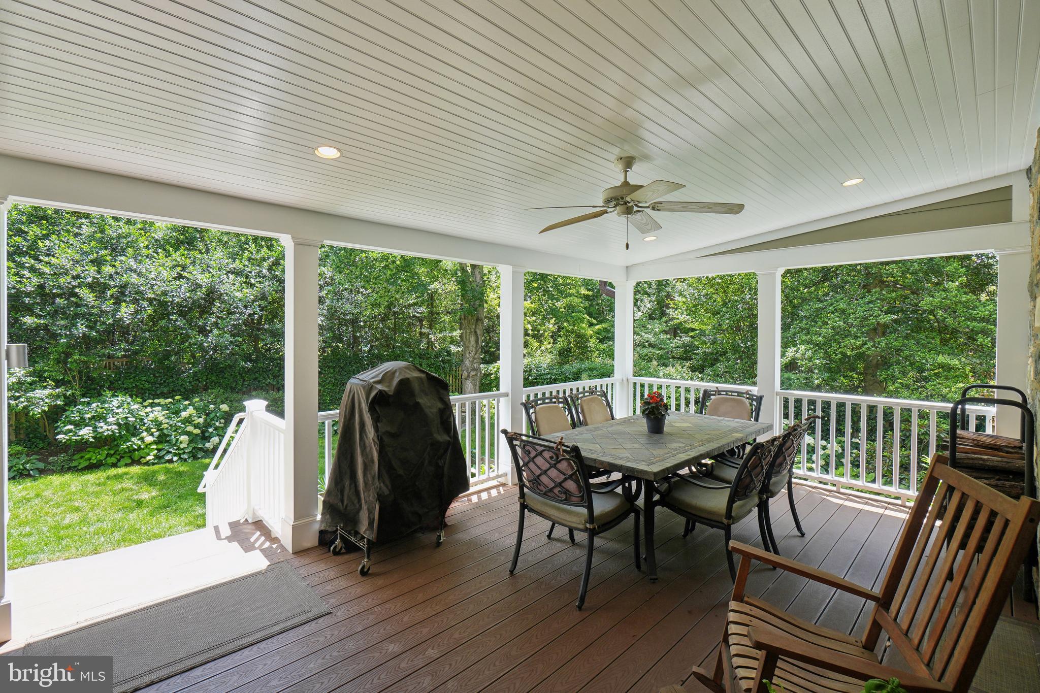 SPRING VALLEY - Residential