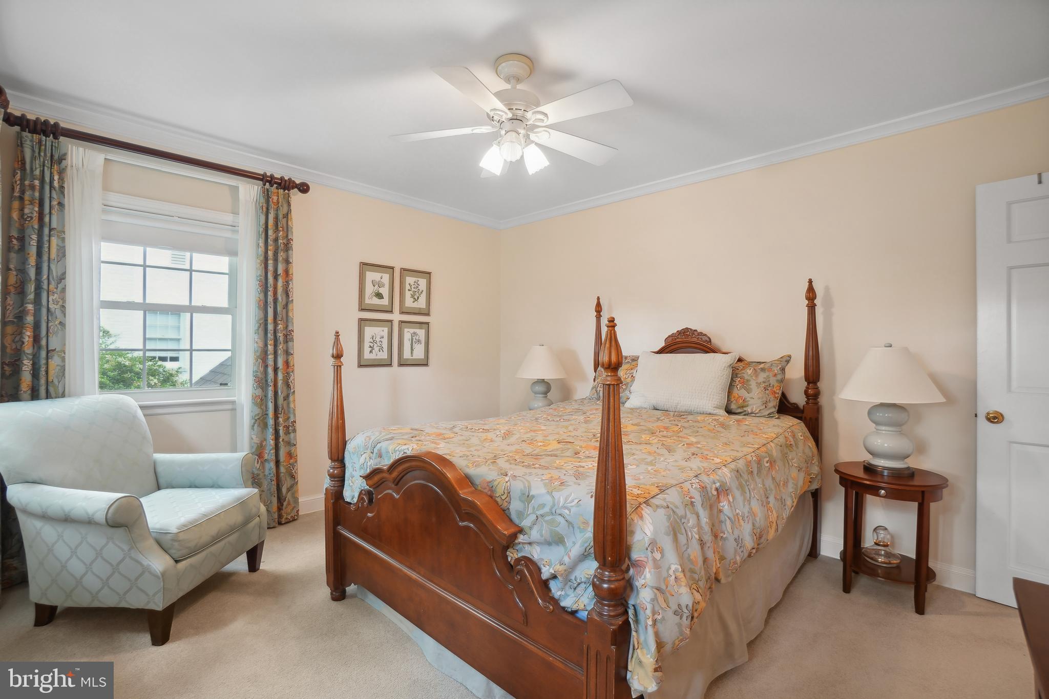 SPRING VALLEY - Residential