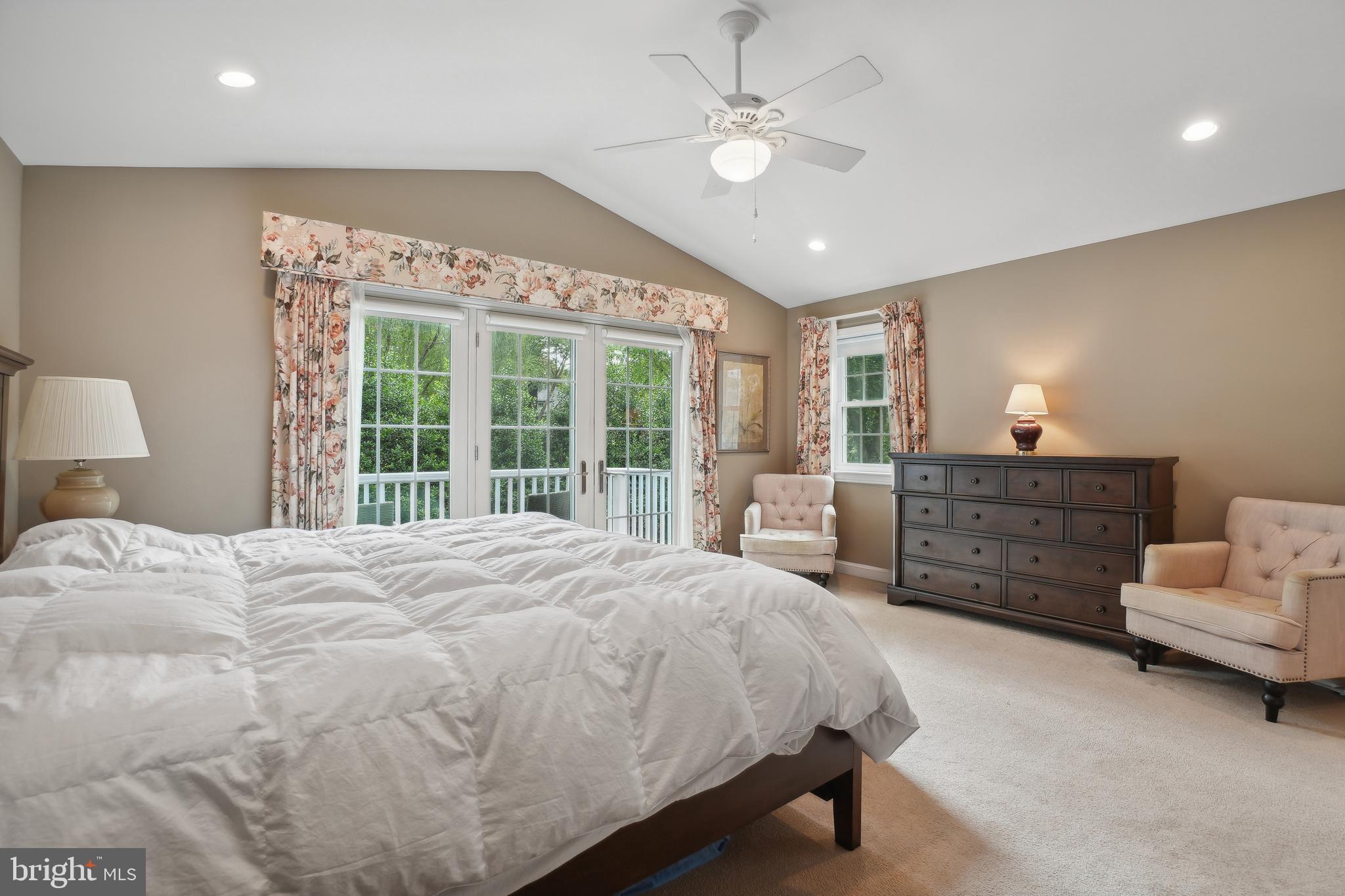 SPRING VALLEY - Residential