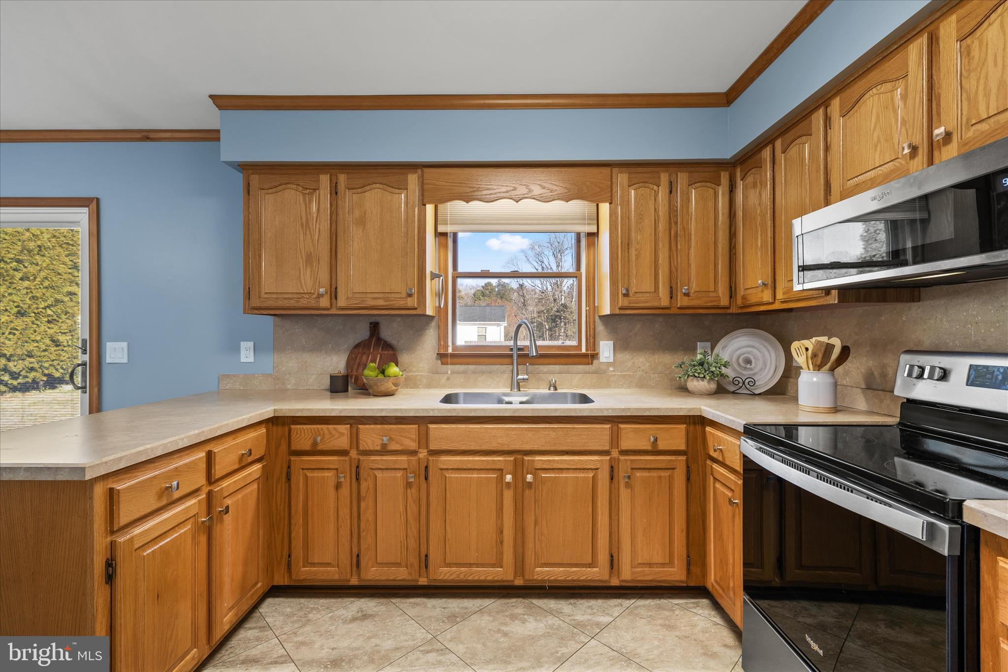 FOX HOLLOW - Residential