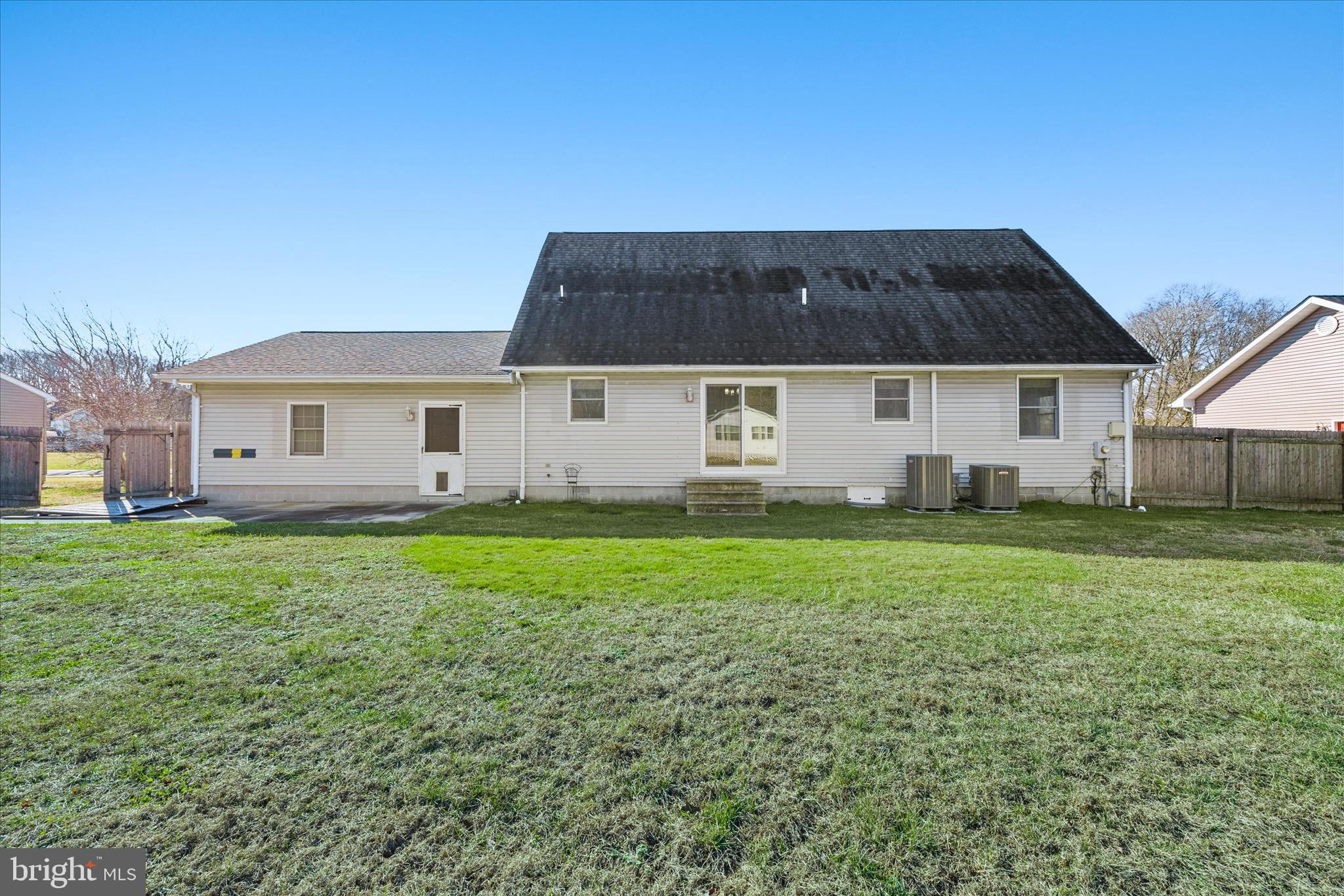 FOX HOLLOW - Residential