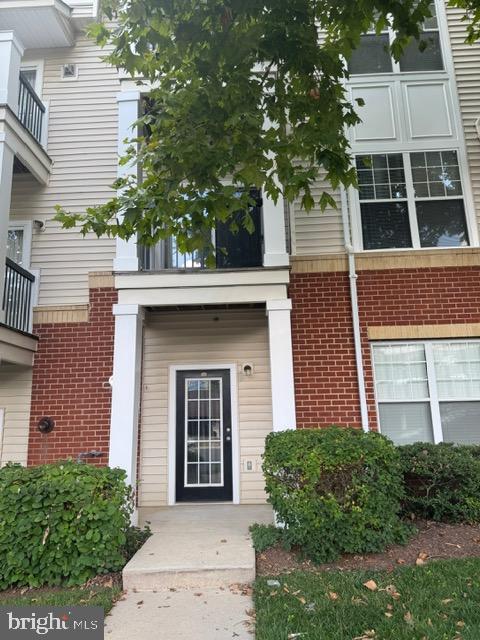 FAIRFAX RIDGE CONDOS - Residential Lease