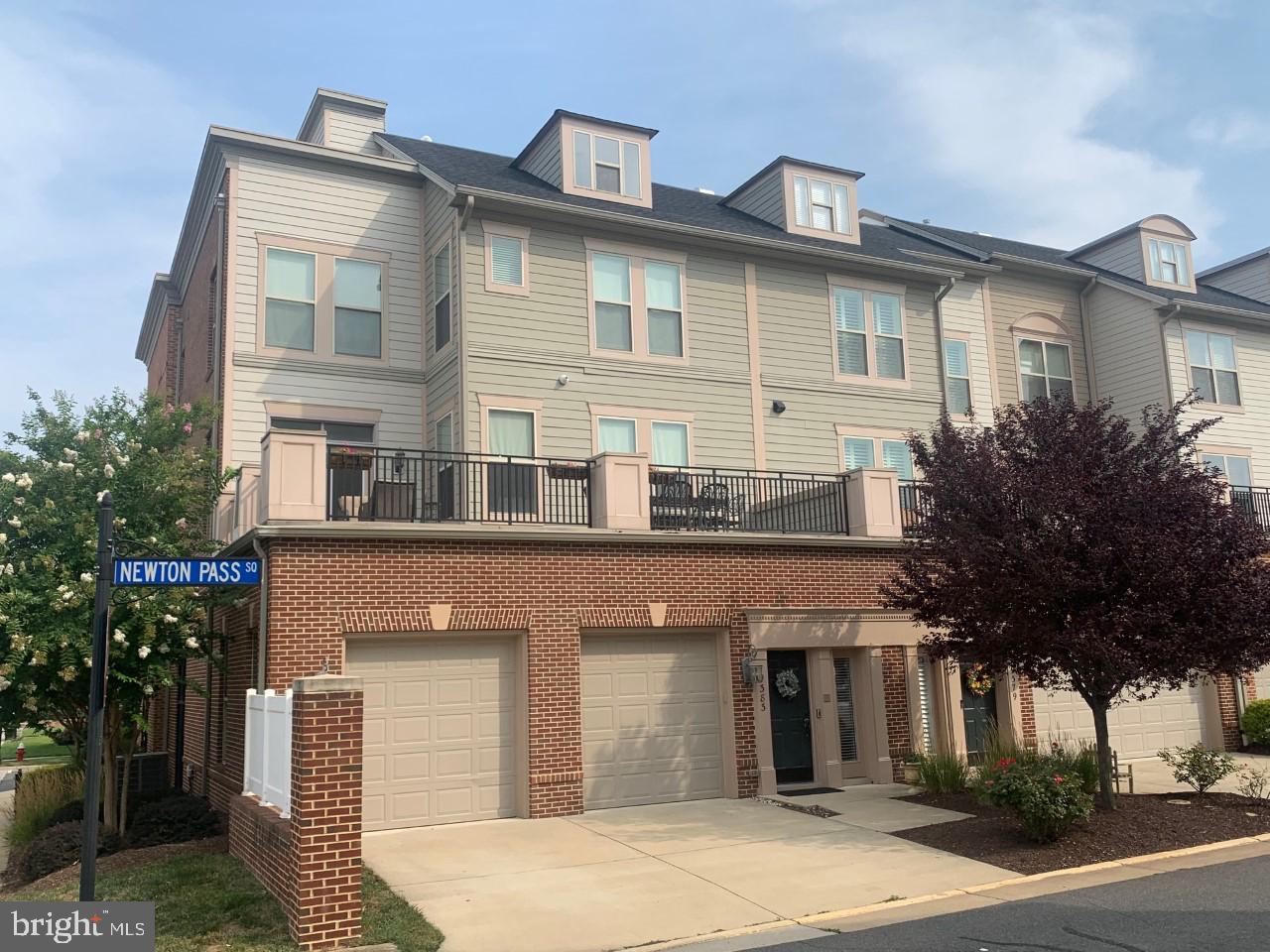 LANSDOWNE TOWN CENTER CONDOS - Residential