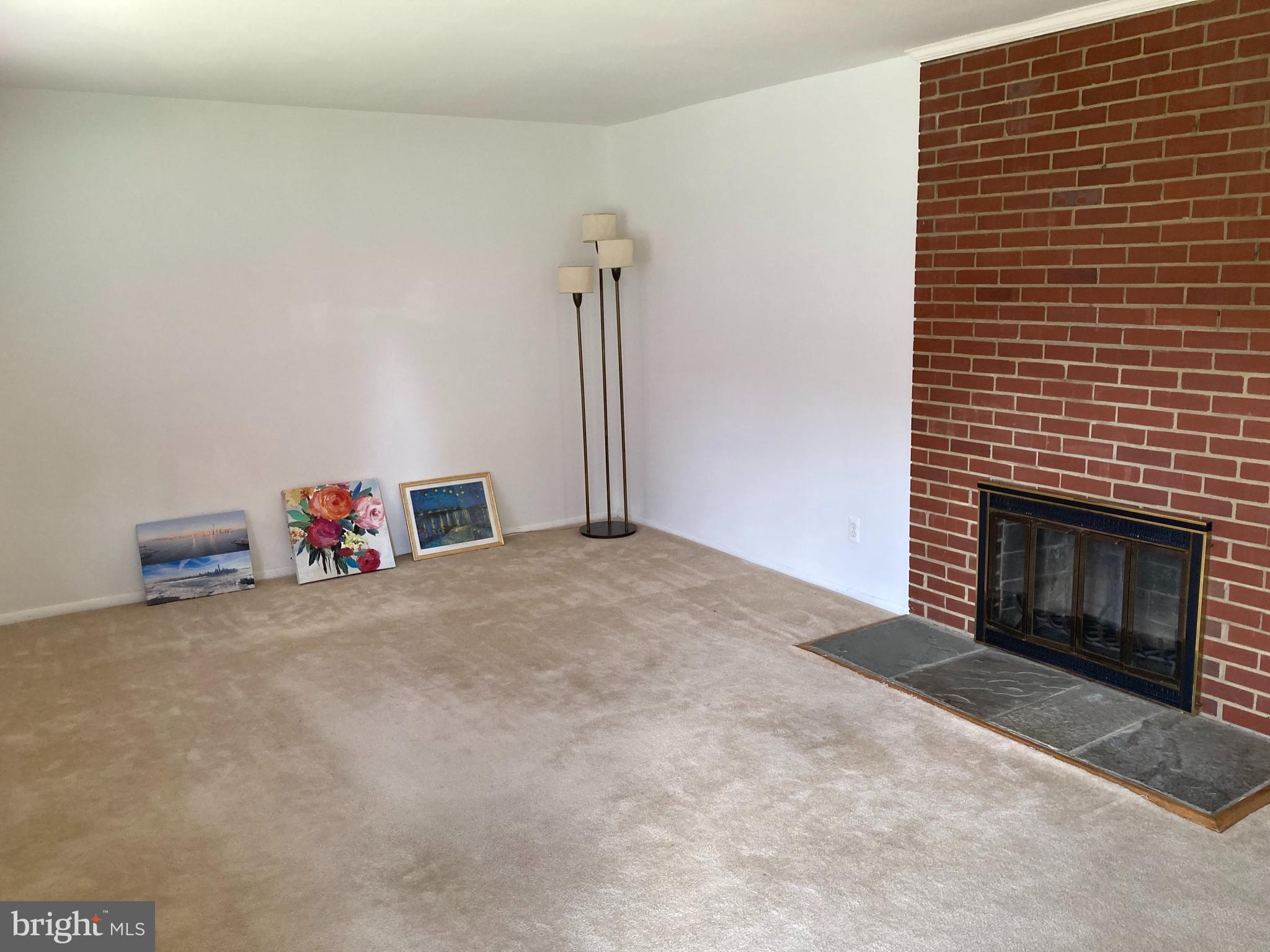 6107 DANA AVENUE