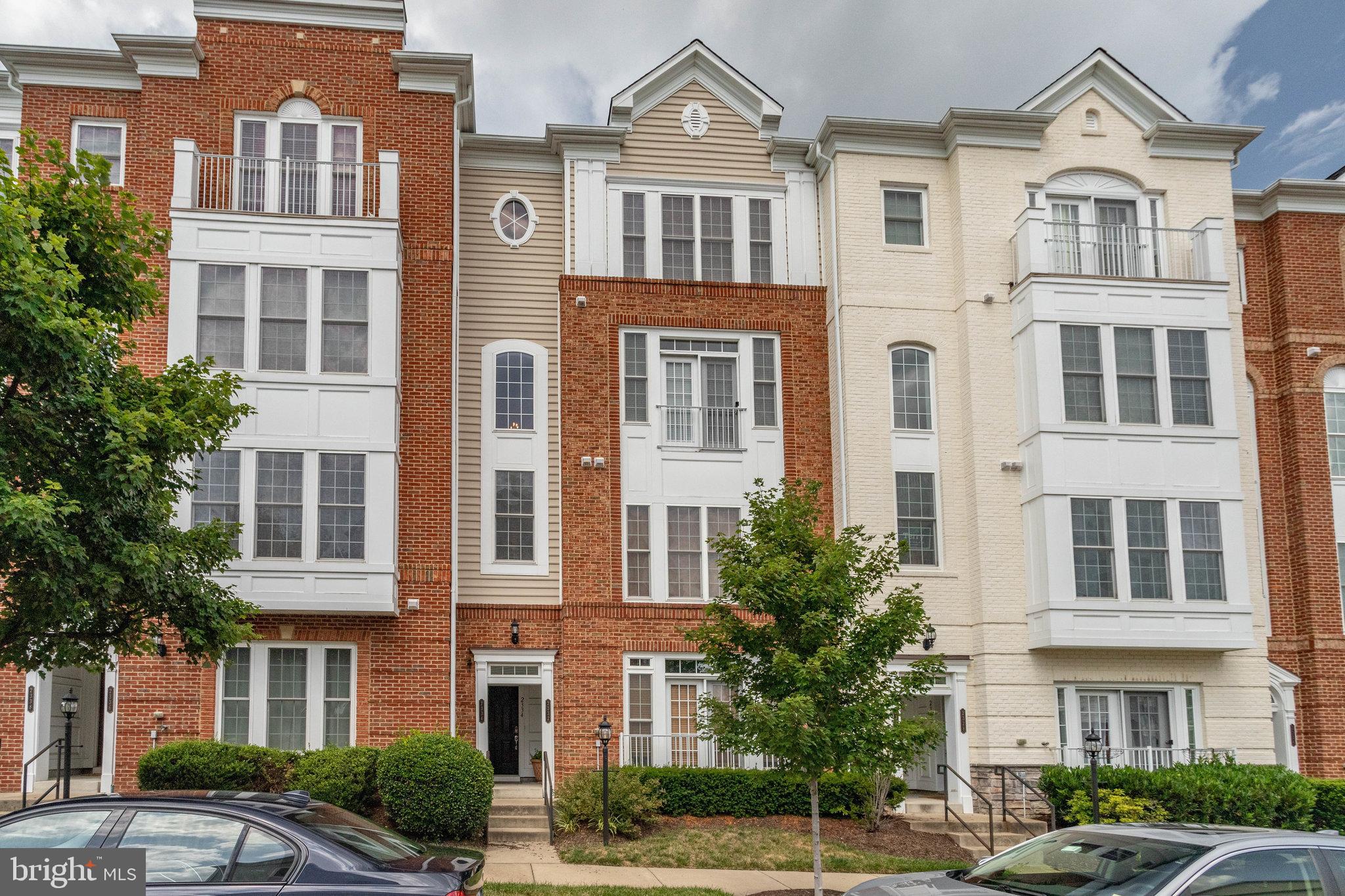 POTOMAC CLUB - Residential