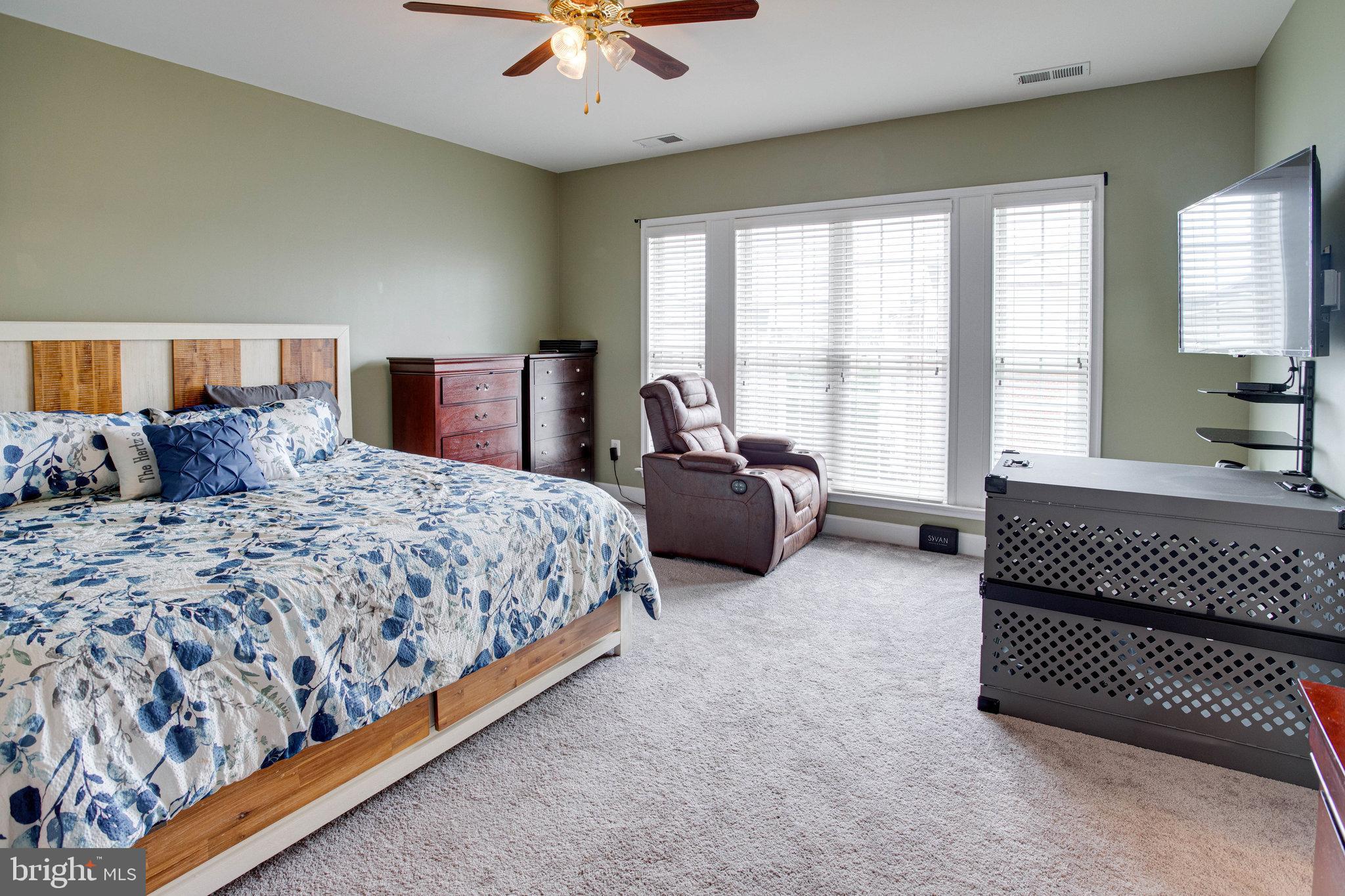 POTOMAC CLUB - Residential