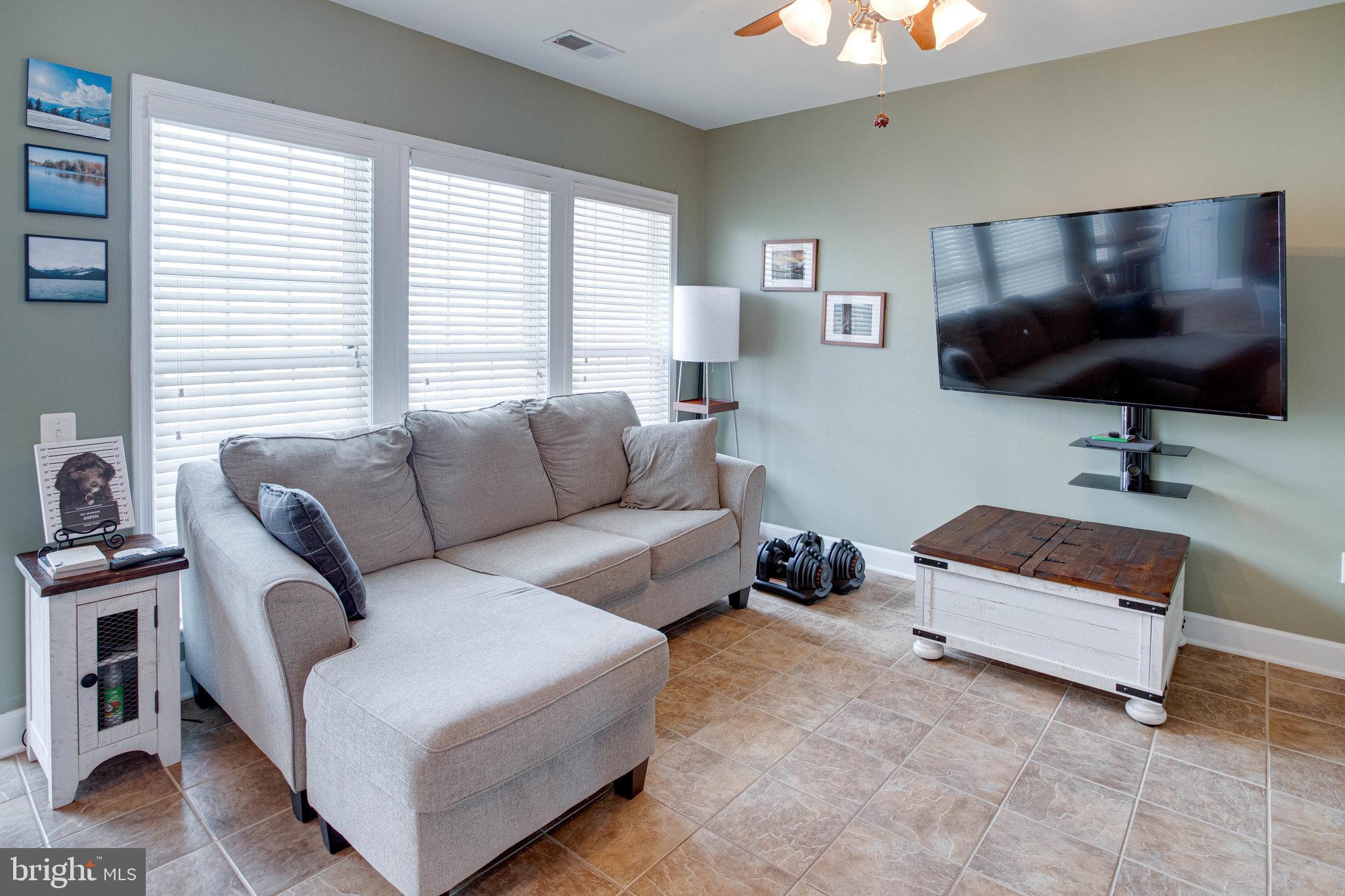 POTOMAC CLUB - Residential