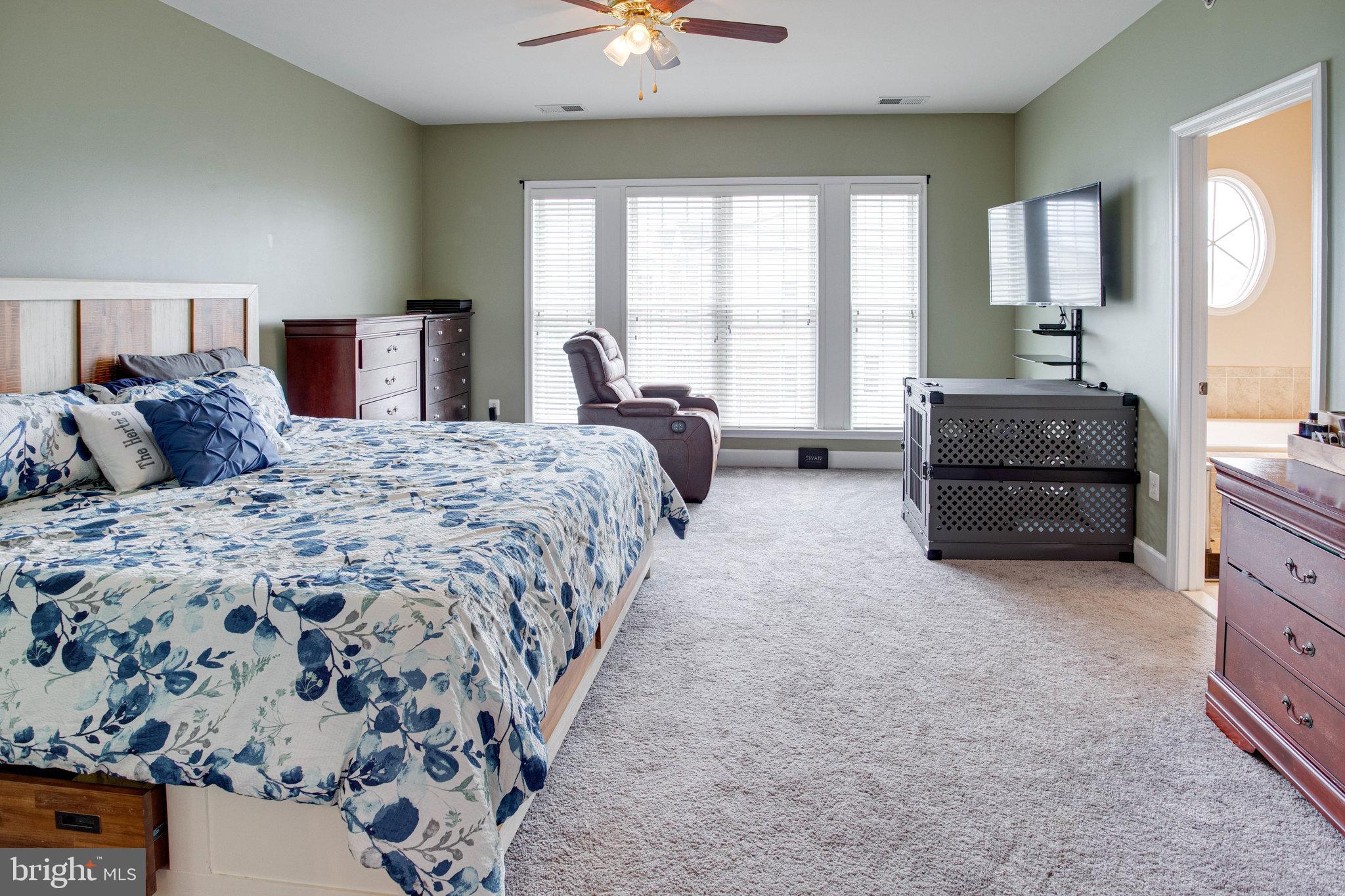 POTOMAC CLUB - Residential