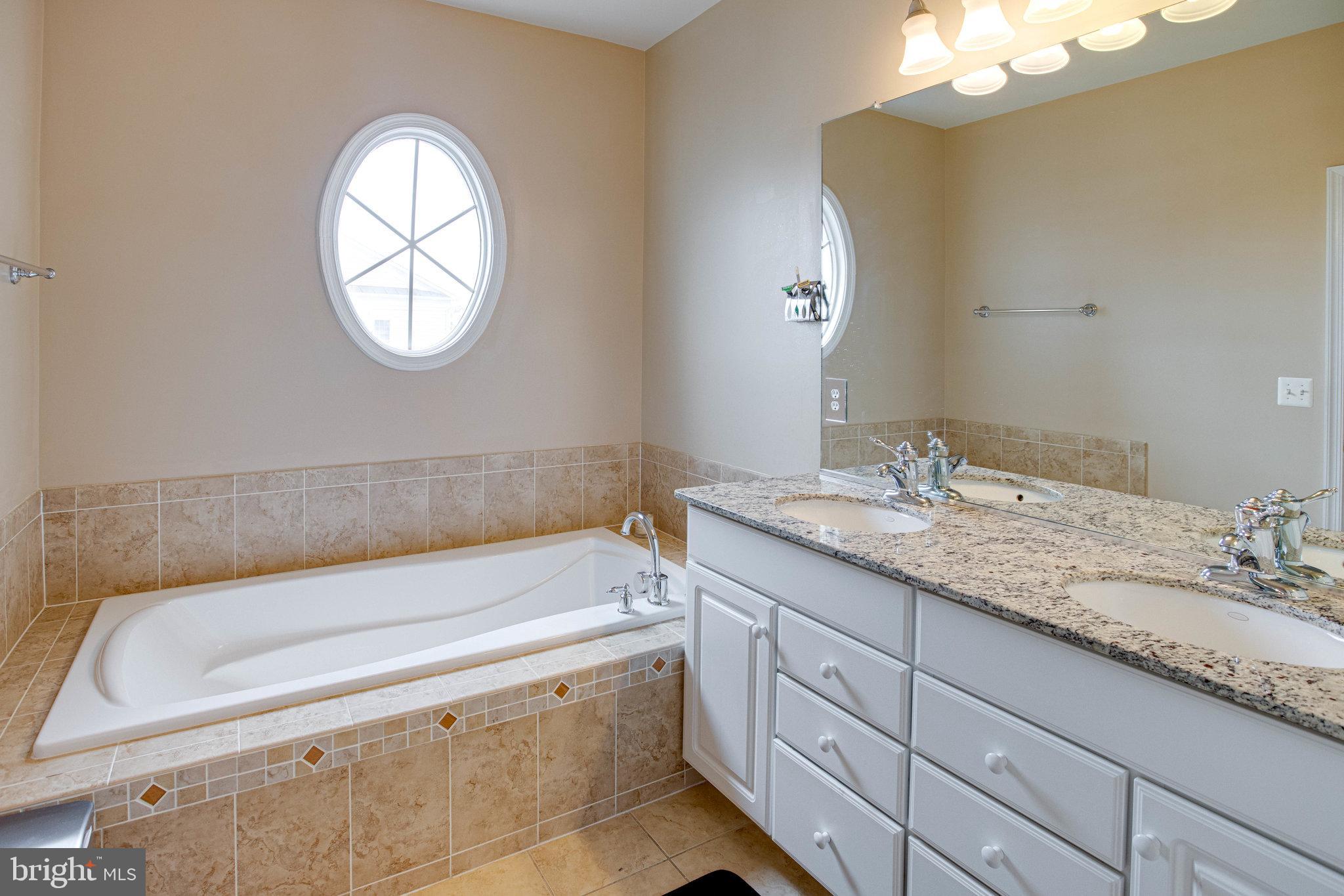 POTOMAC CLUB - Residential