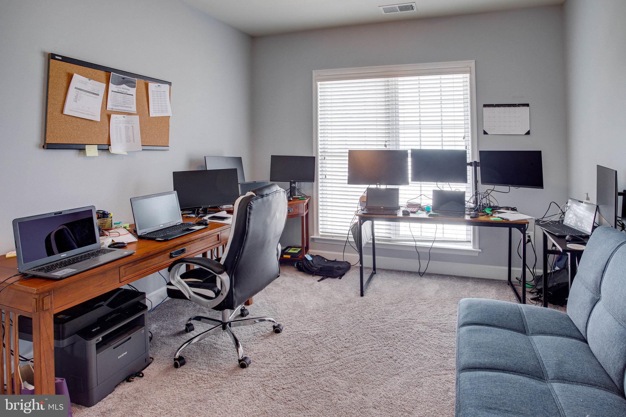 POTOMAC CLUB - Residential