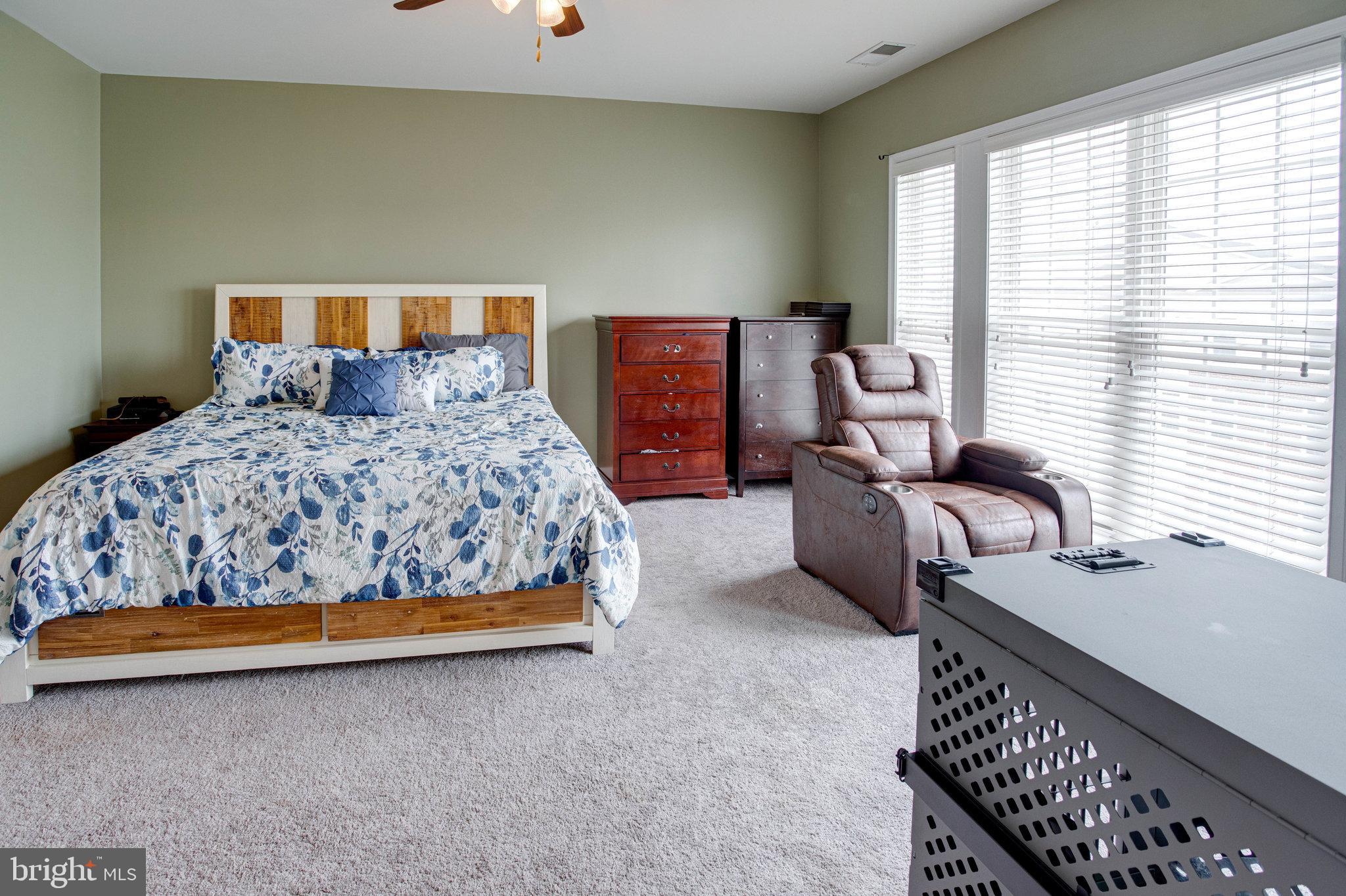 POTOMAC CLUB - Residential