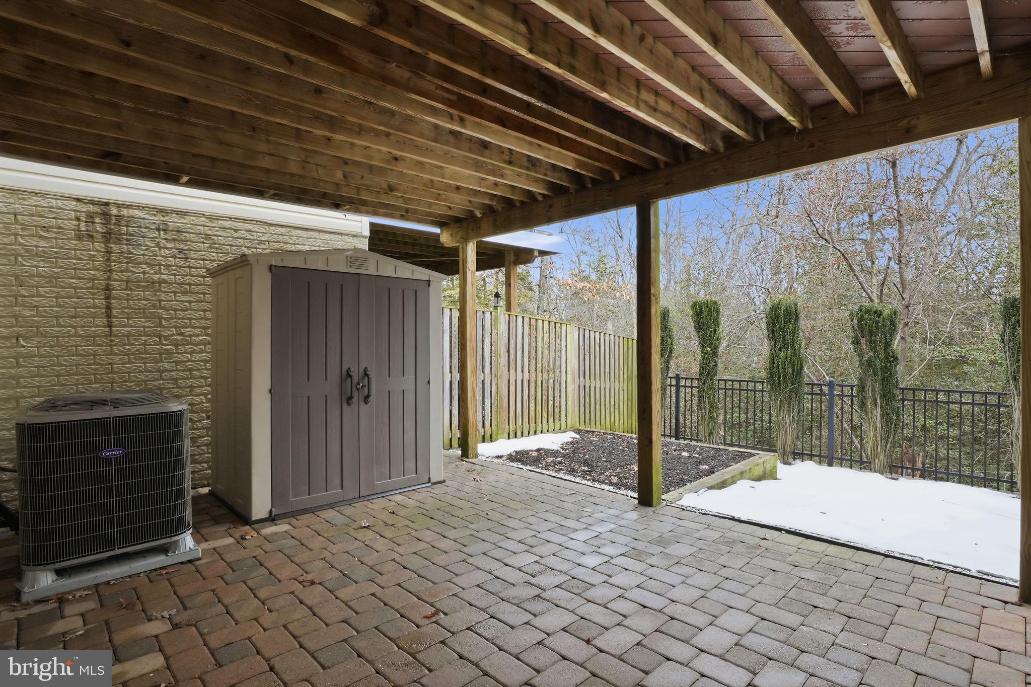 TANYARD SPRINGS - Residential