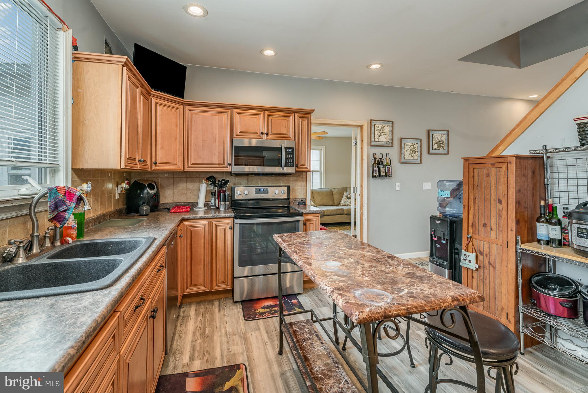 EDGEMONT - Residential