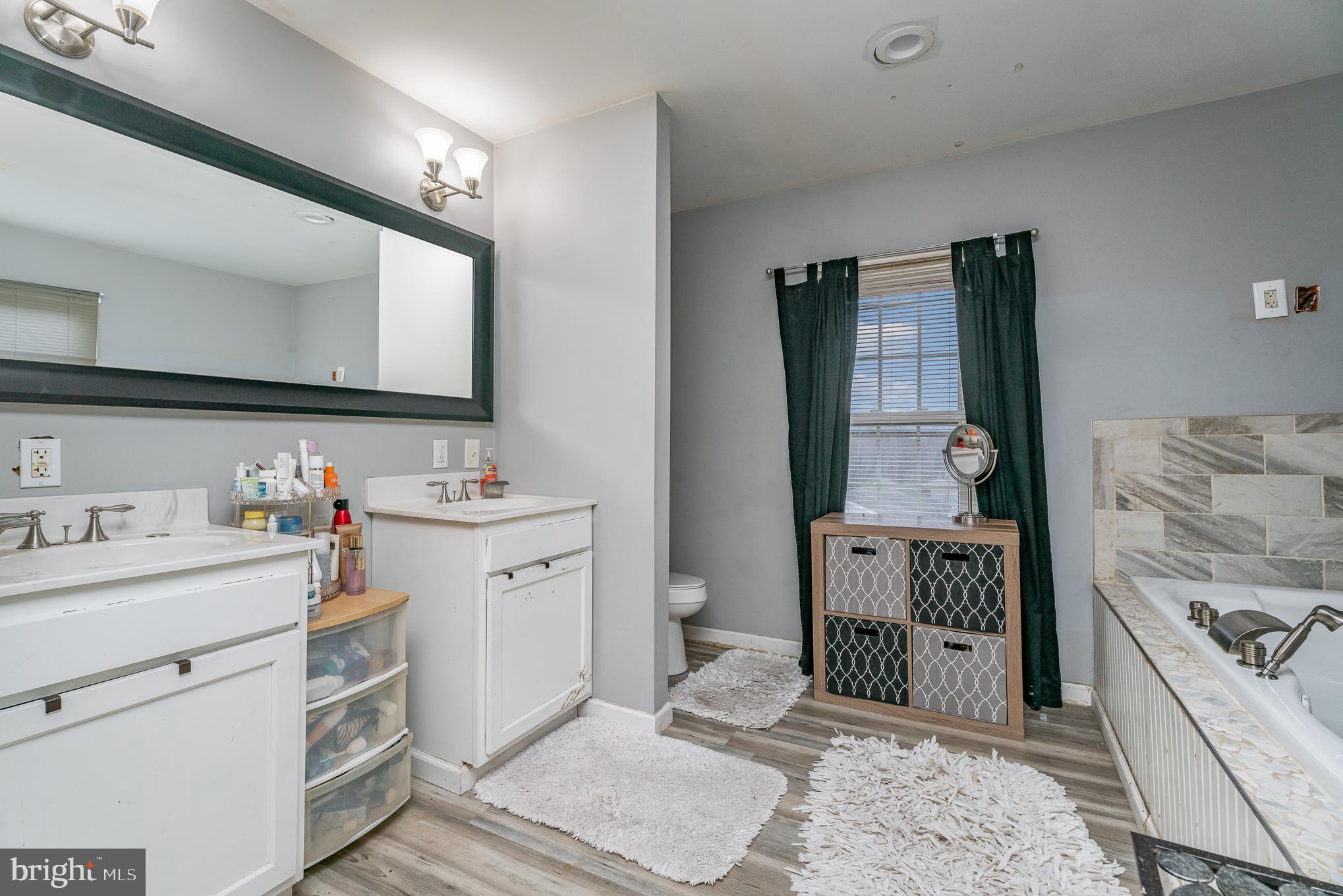 EDGEMONT - Residential