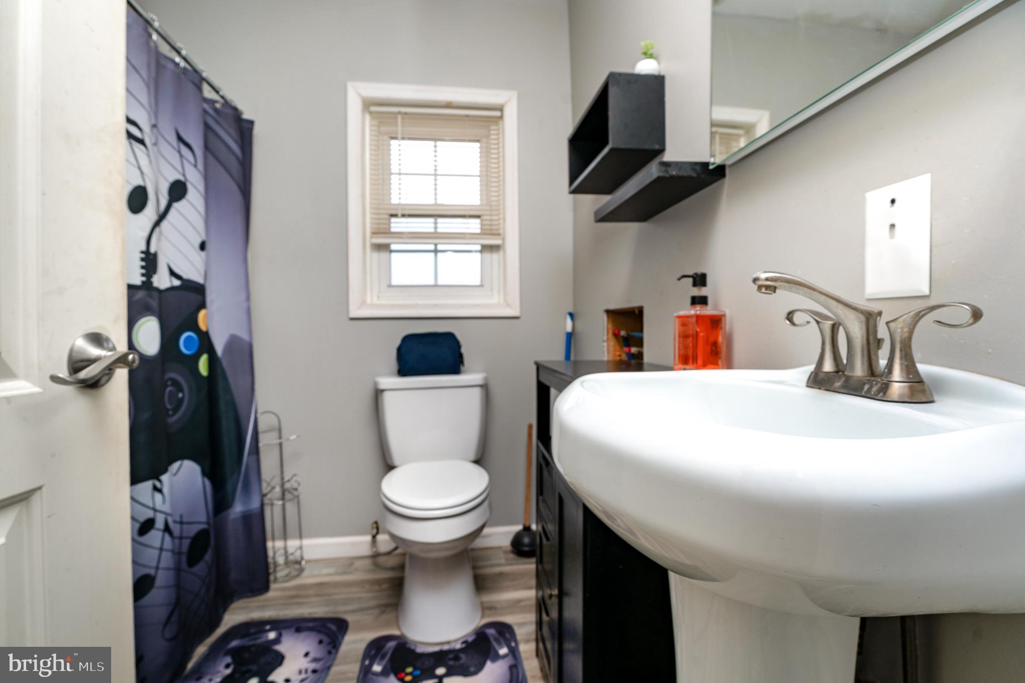 EDGEMONT - Residential