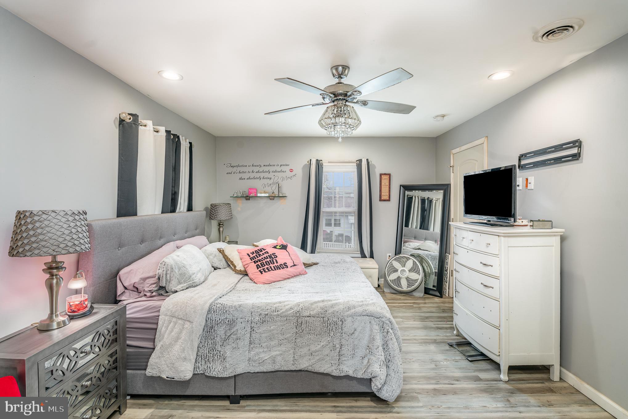 EDGEMONT - Residential