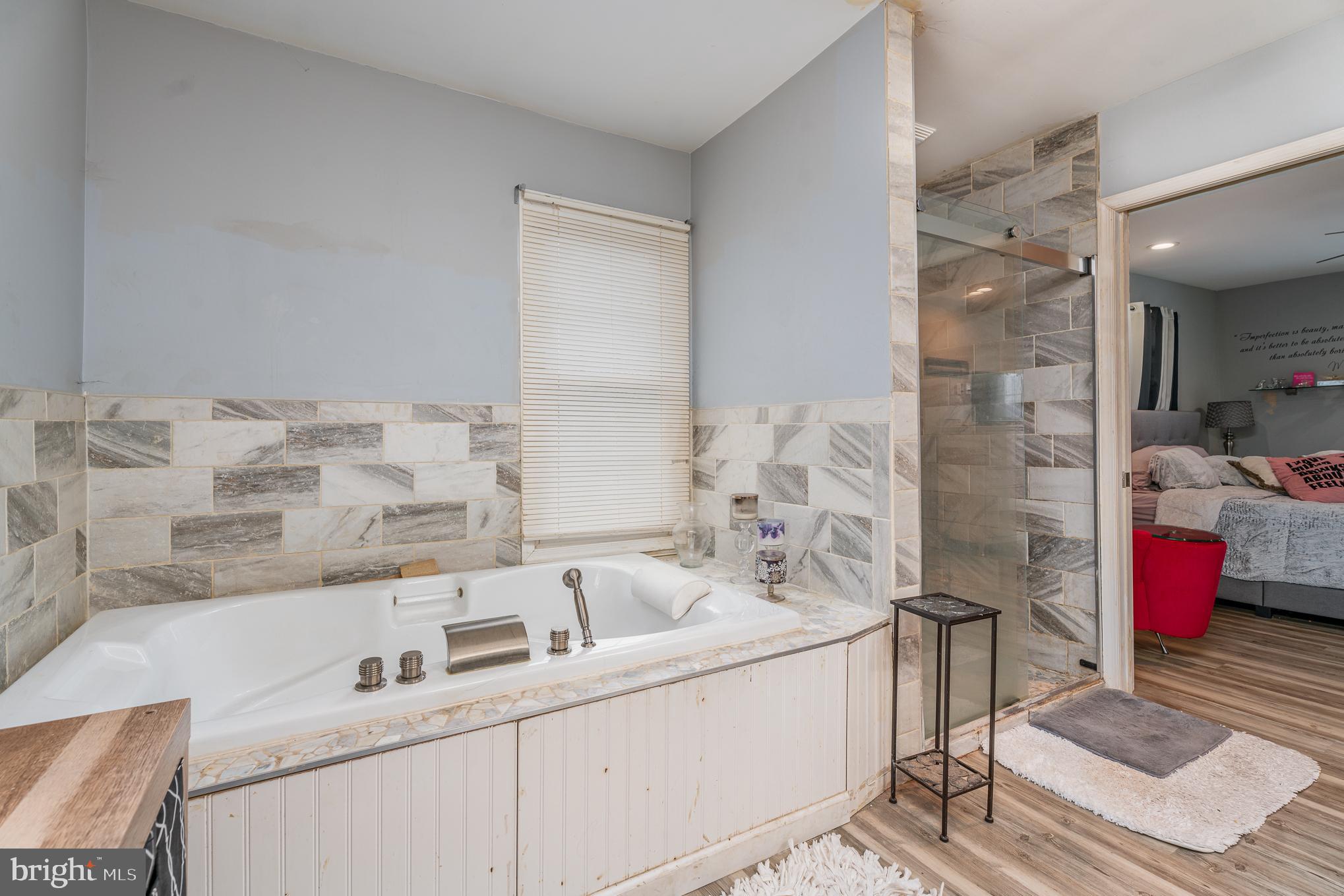 EDGEMONT - Residential