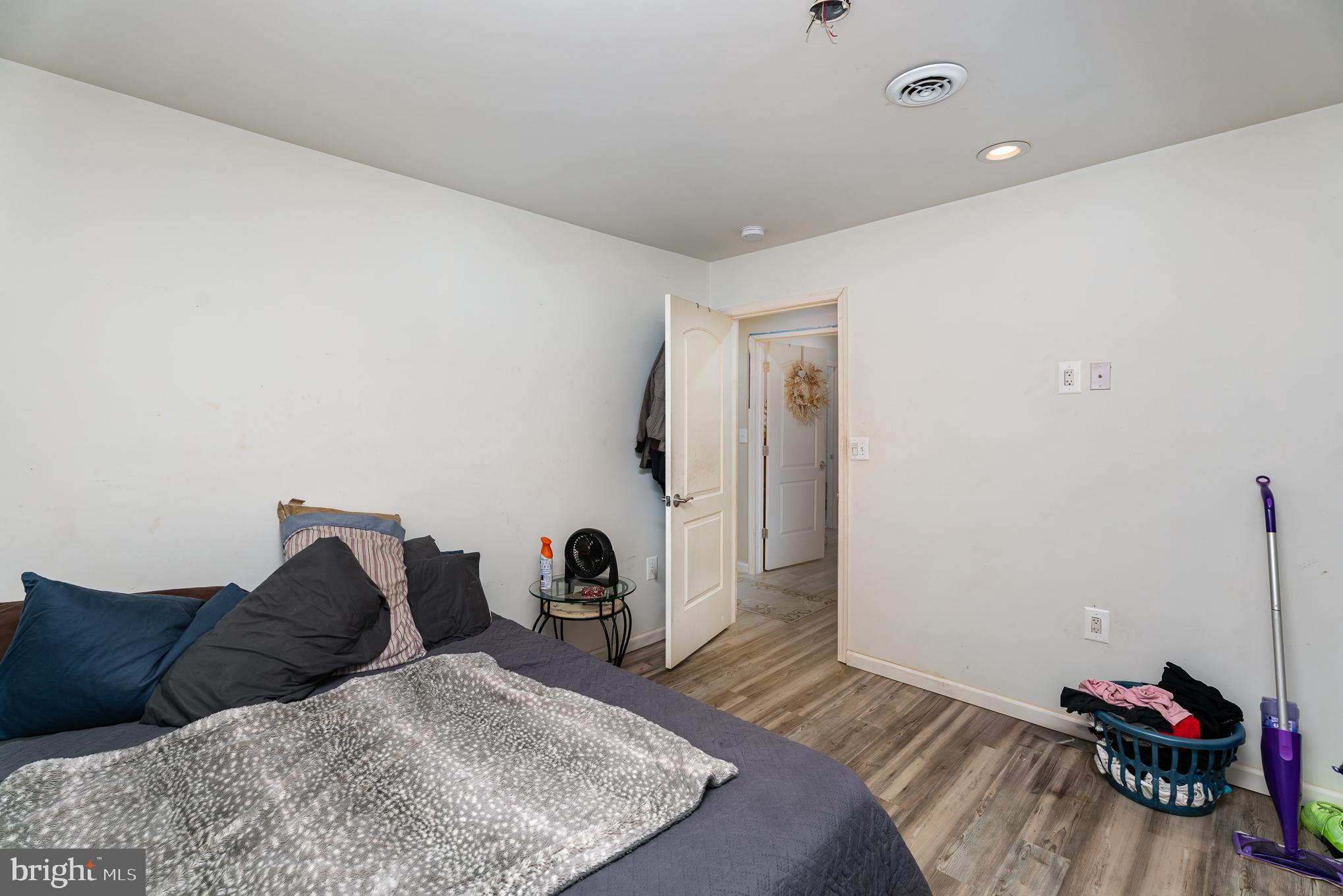 EDGEMONT - Residential