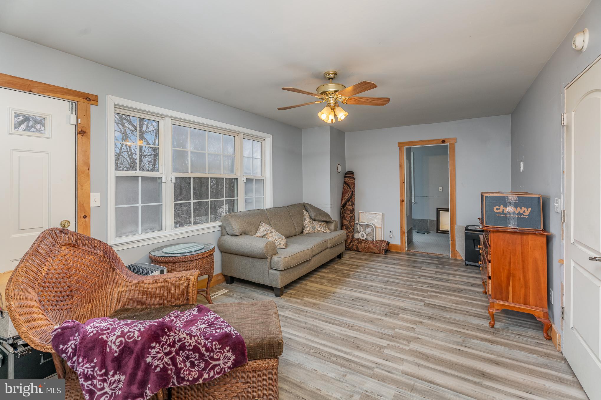 EDGEMONT - Residential