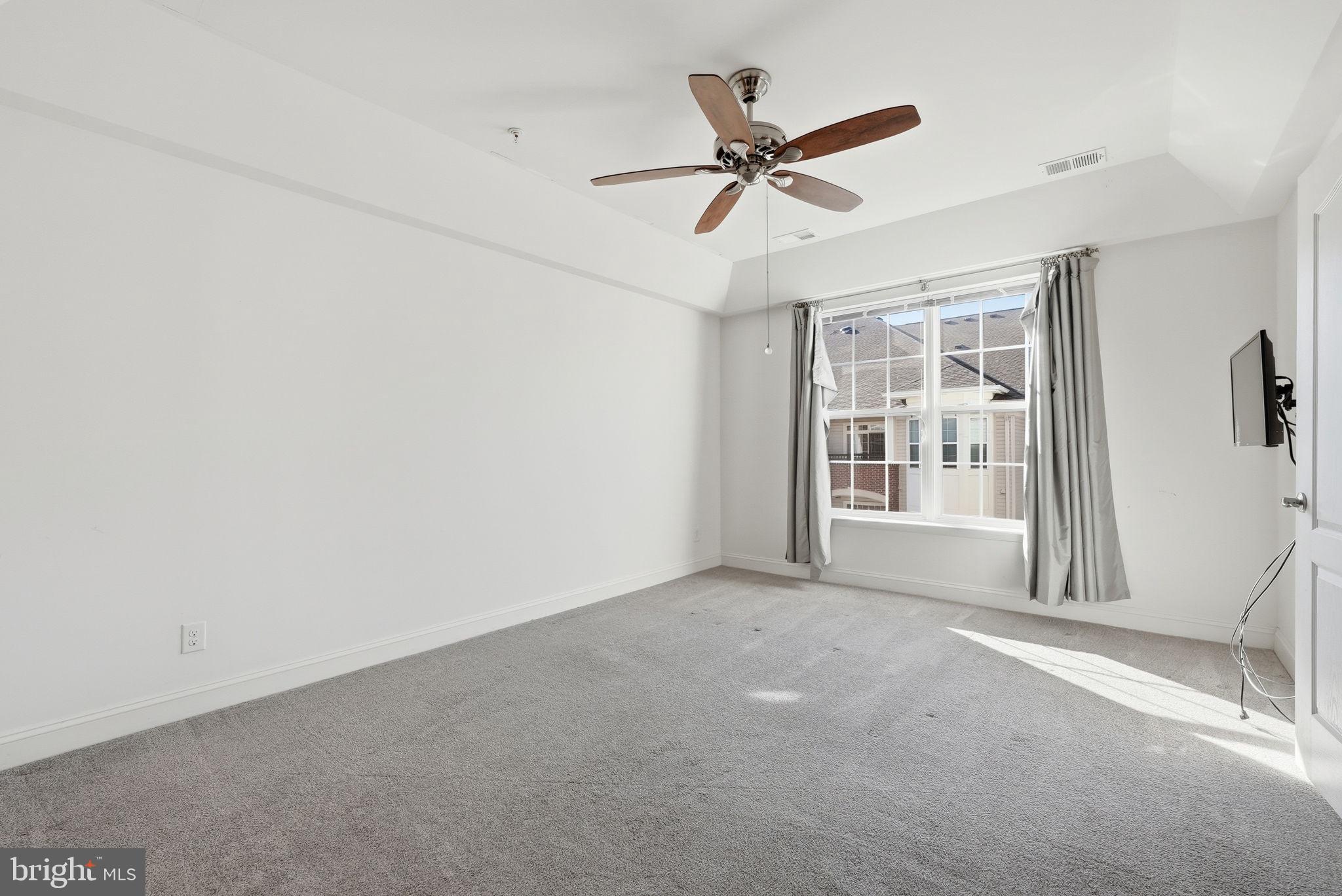 THE GATHERINGS - Residential