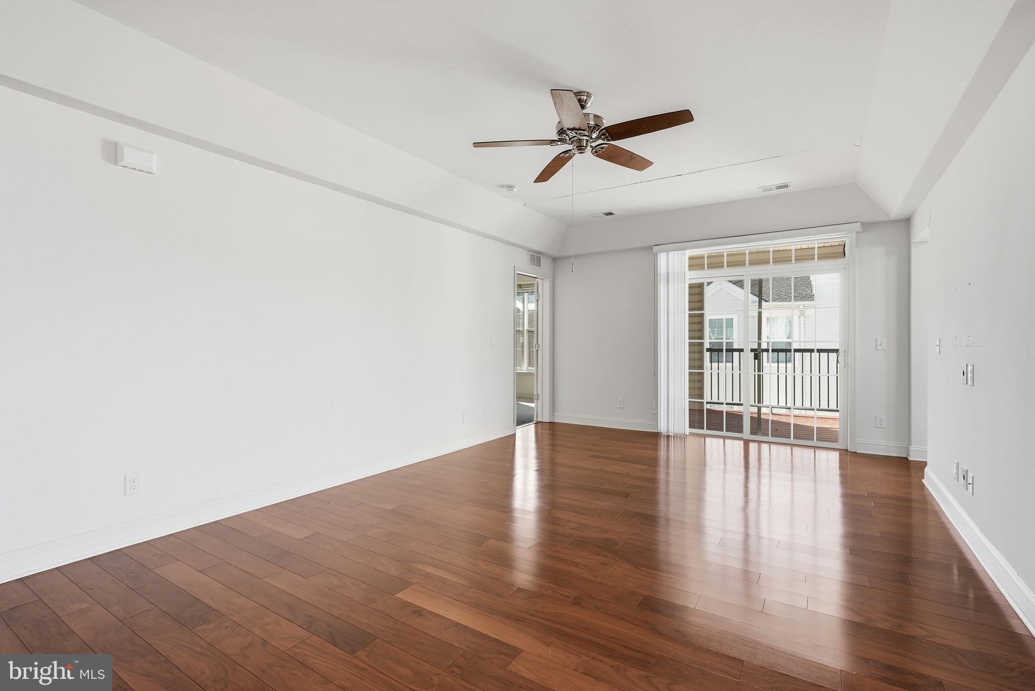 THE GATHERINGS - Residential