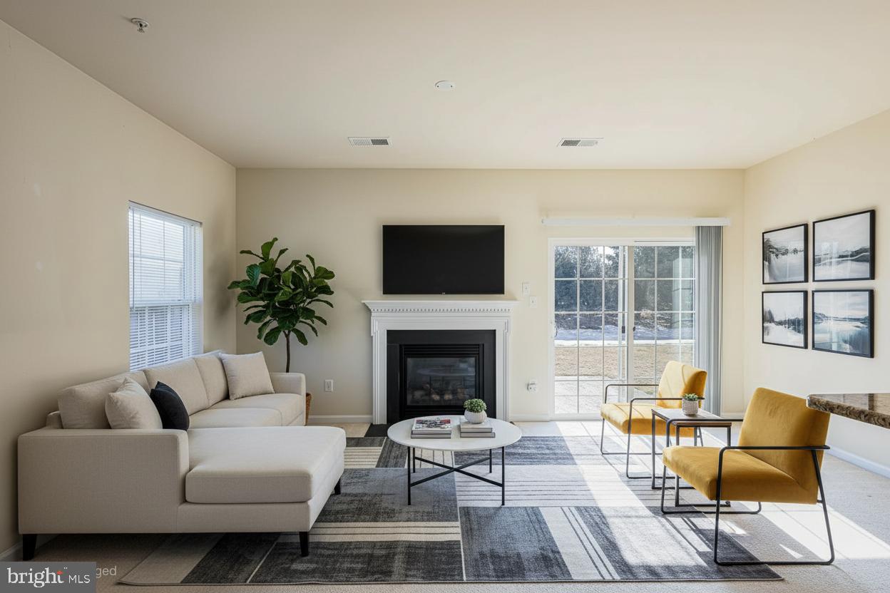 LAKELANDS AT EASTON - Residential