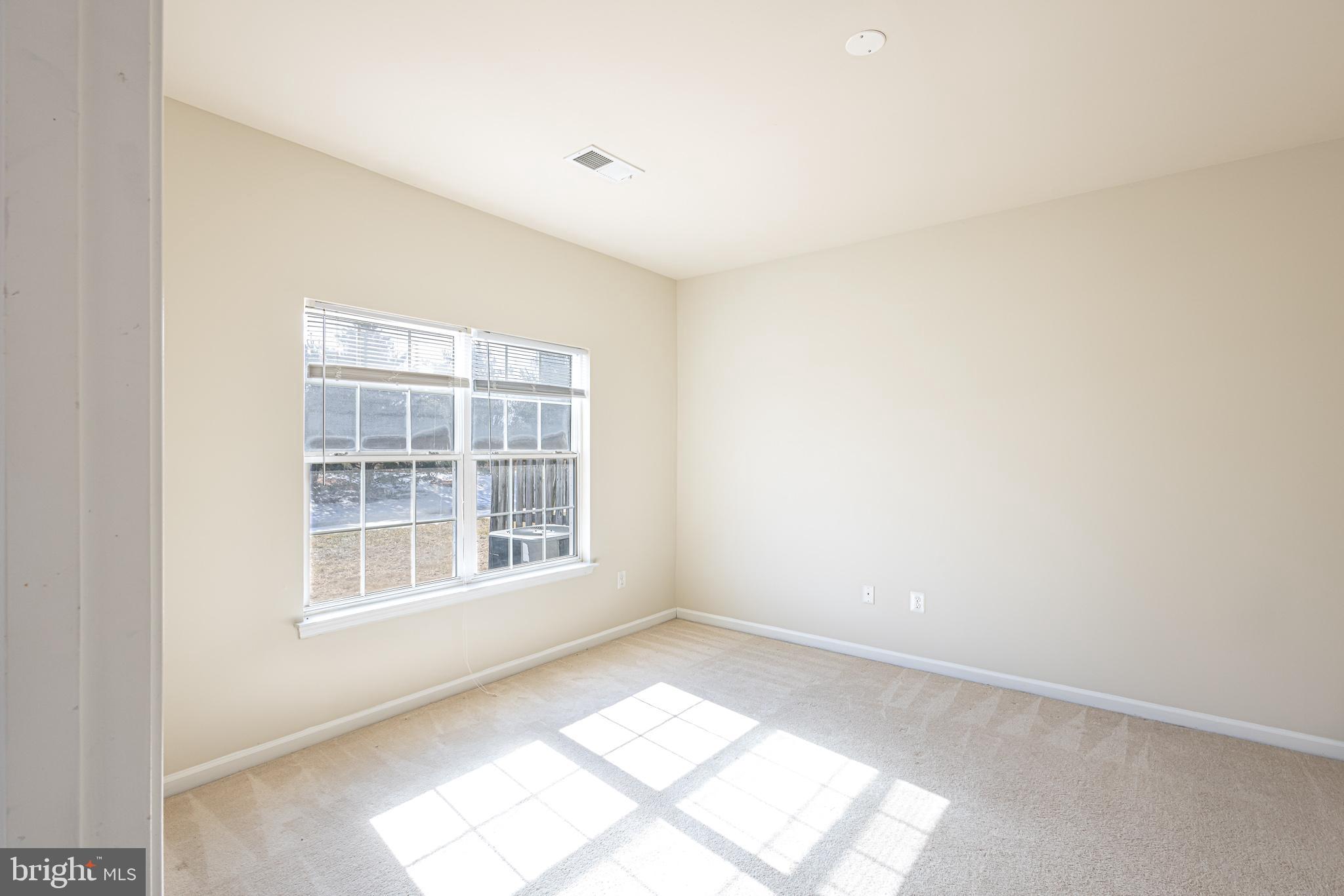 LAKELANDS AT EASTON - Residential