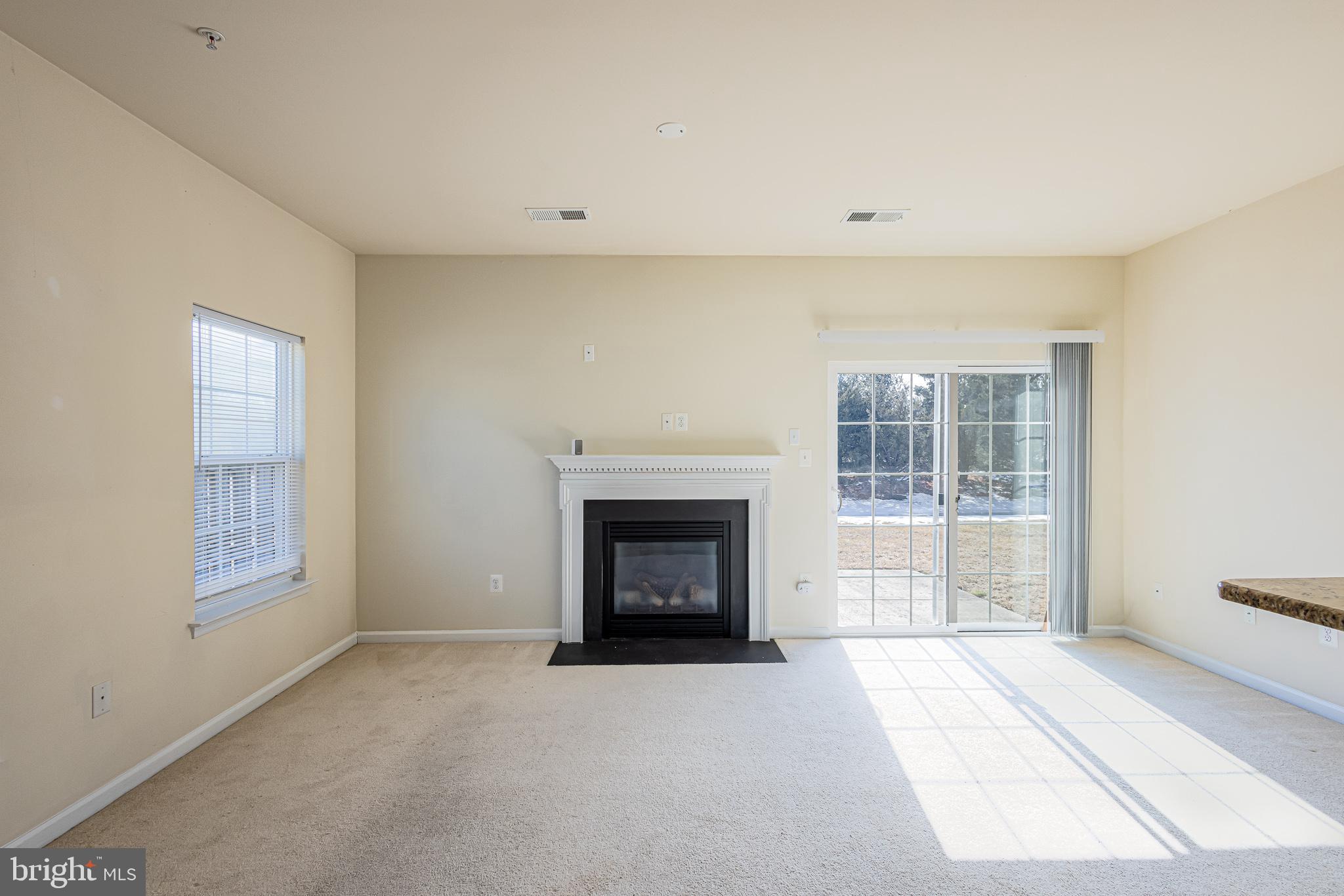 LAKELANDS AT EASTON - Residential