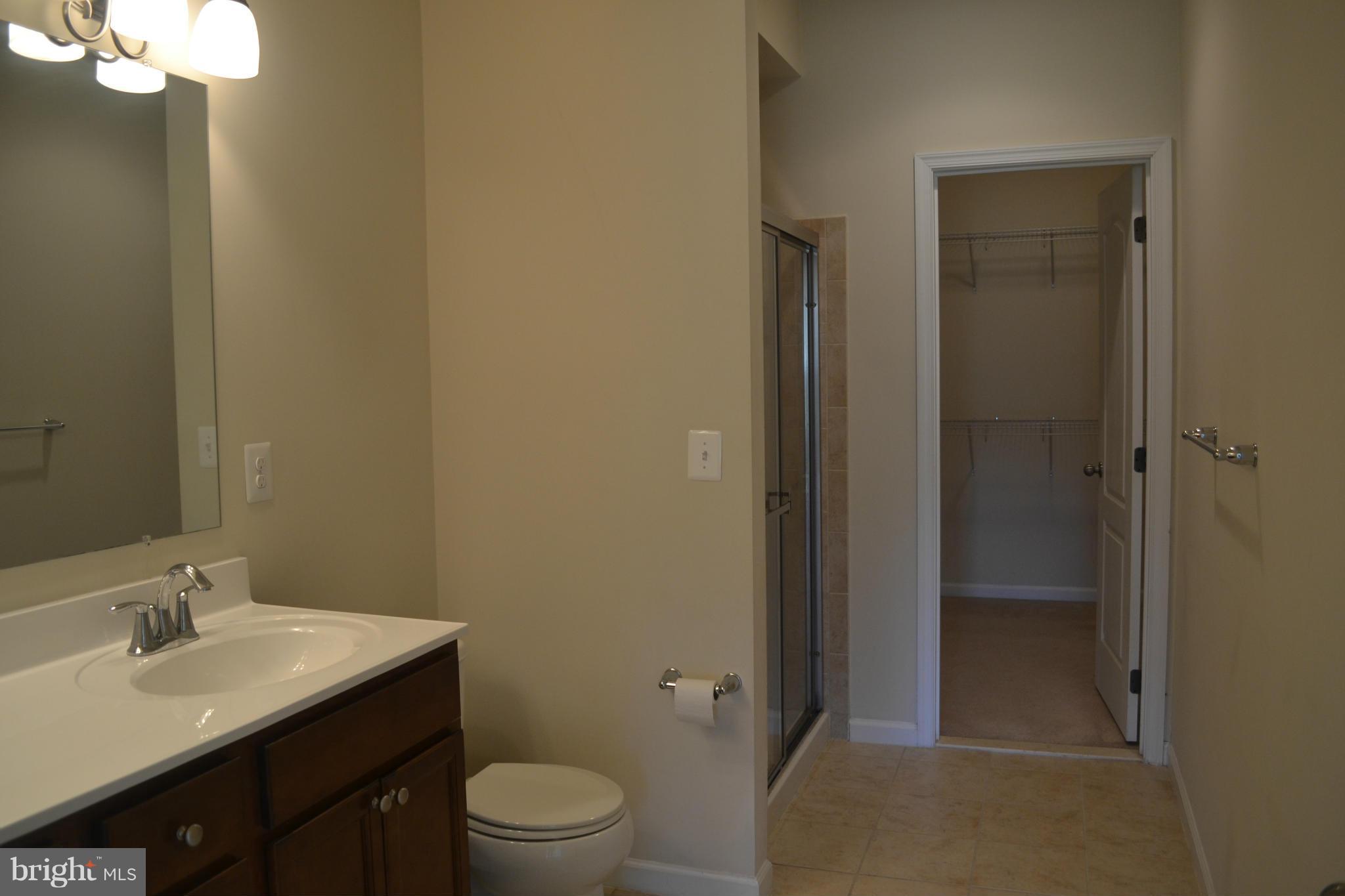 LAKELANDS AT EASTON - Residential