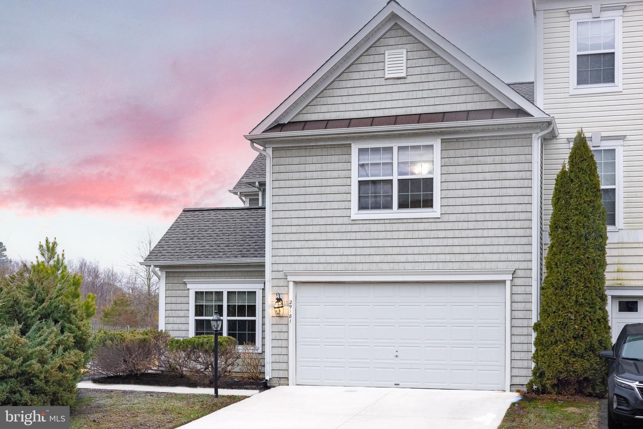 LAKELANDS AT EASTON - Residential