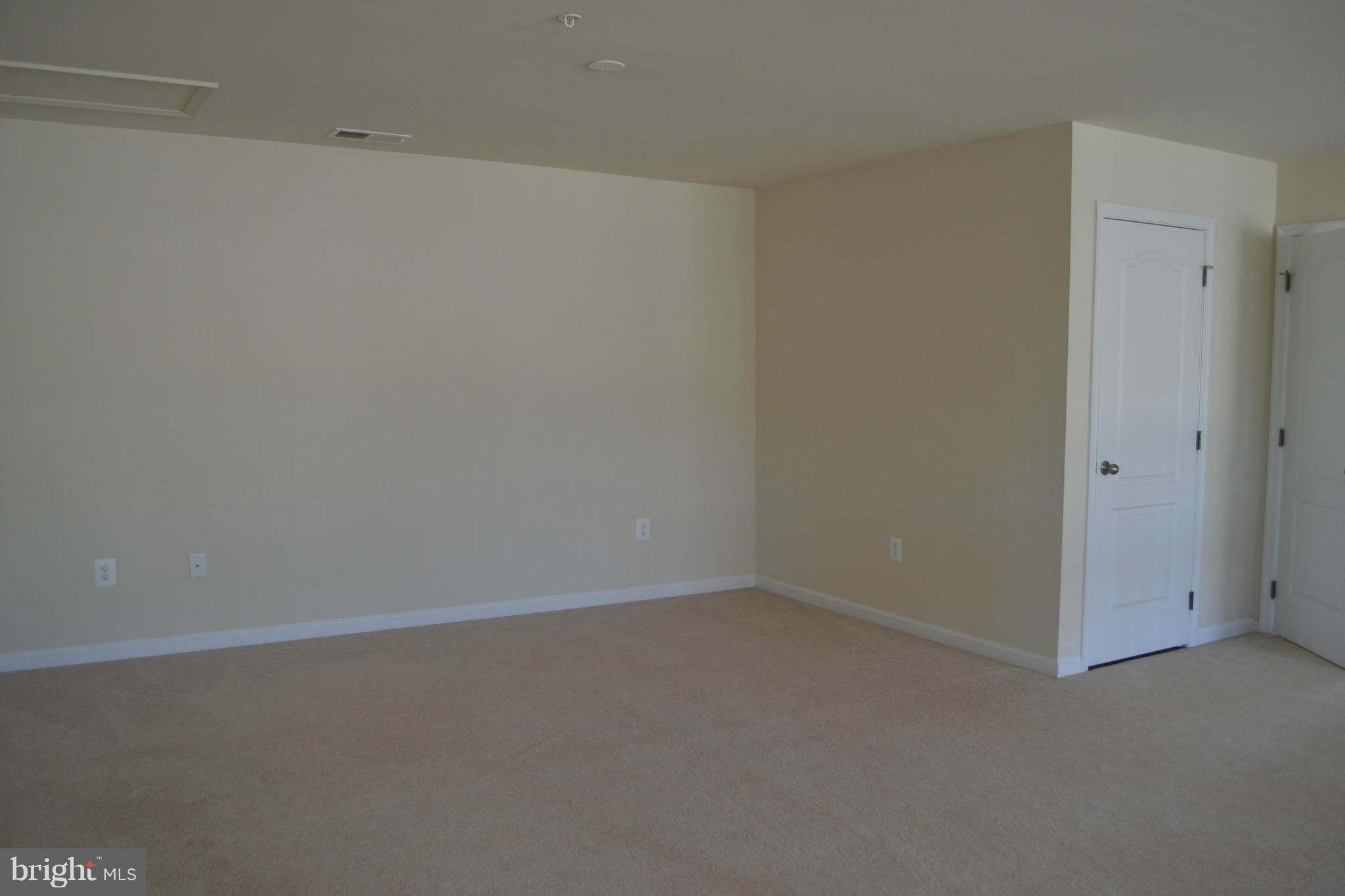 LAKELANDS AT EASTON - Residential