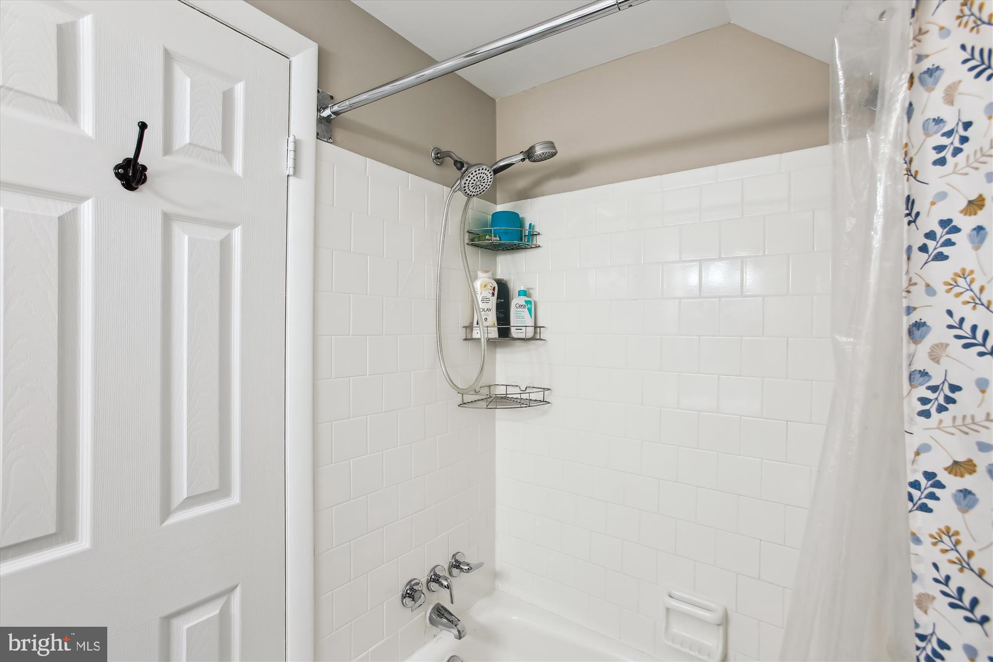 WOODLAWN TERRACE - Residential