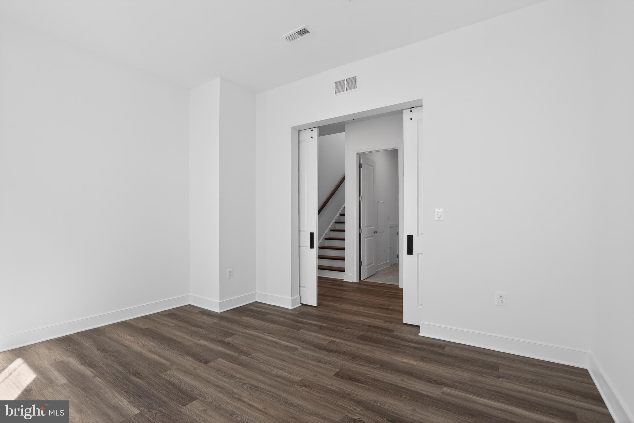 34584 SCENIC HARBOR WAY
