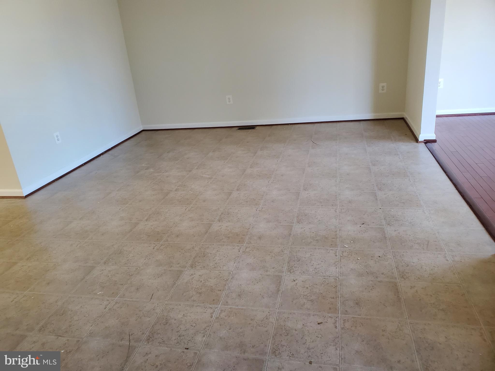 SIMPSON MILL - Residential Lease