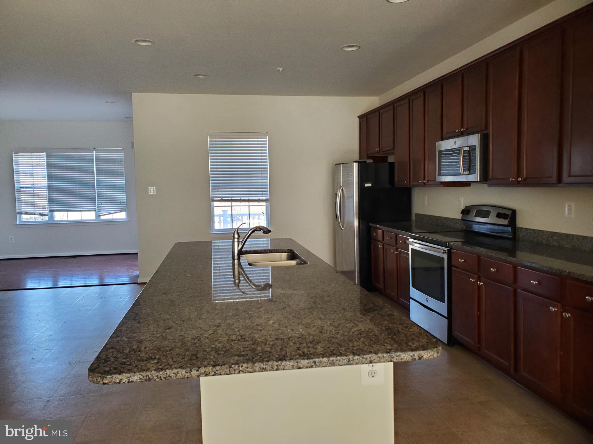 SIMPSON MILL - Residential Lease