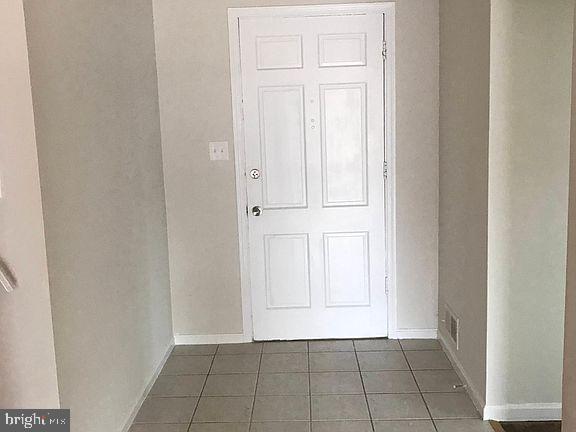 FAIRKNOLL - Residential Lease