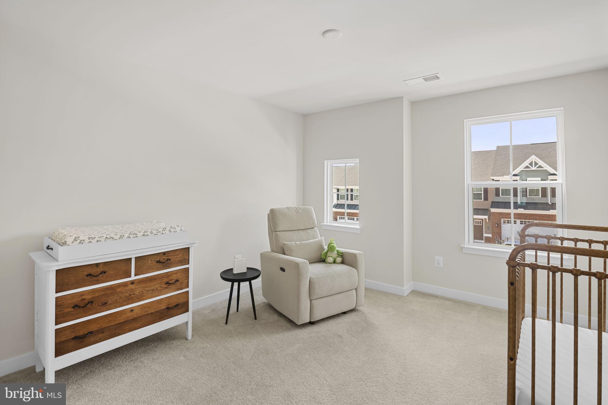 JAMES RUN CARRIAGE HOMES - Residential
