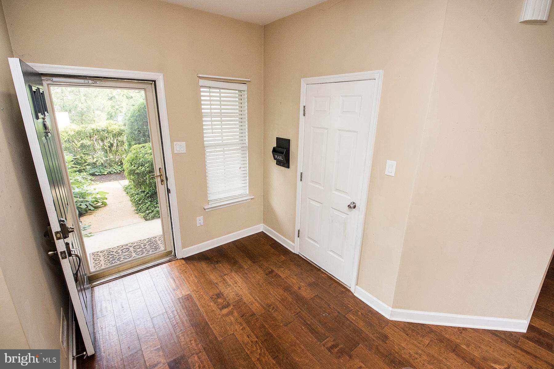 225 DEERFIELD COURT