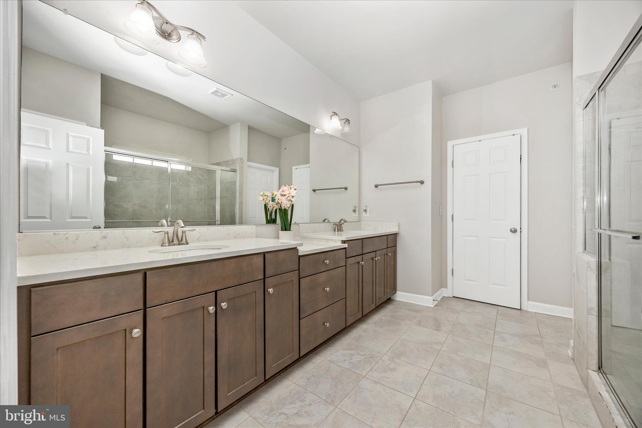 LANDSDALE - Residential