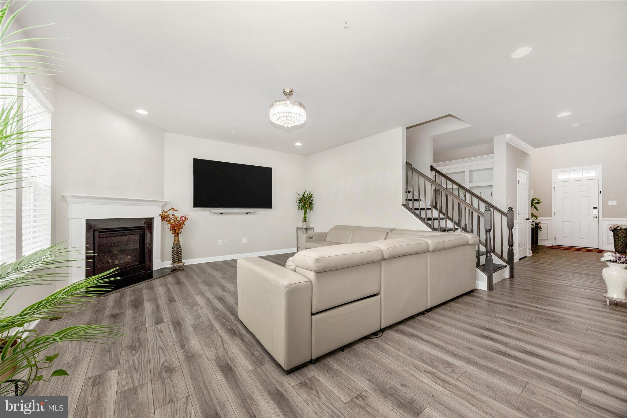 LANDSDALE - Residential